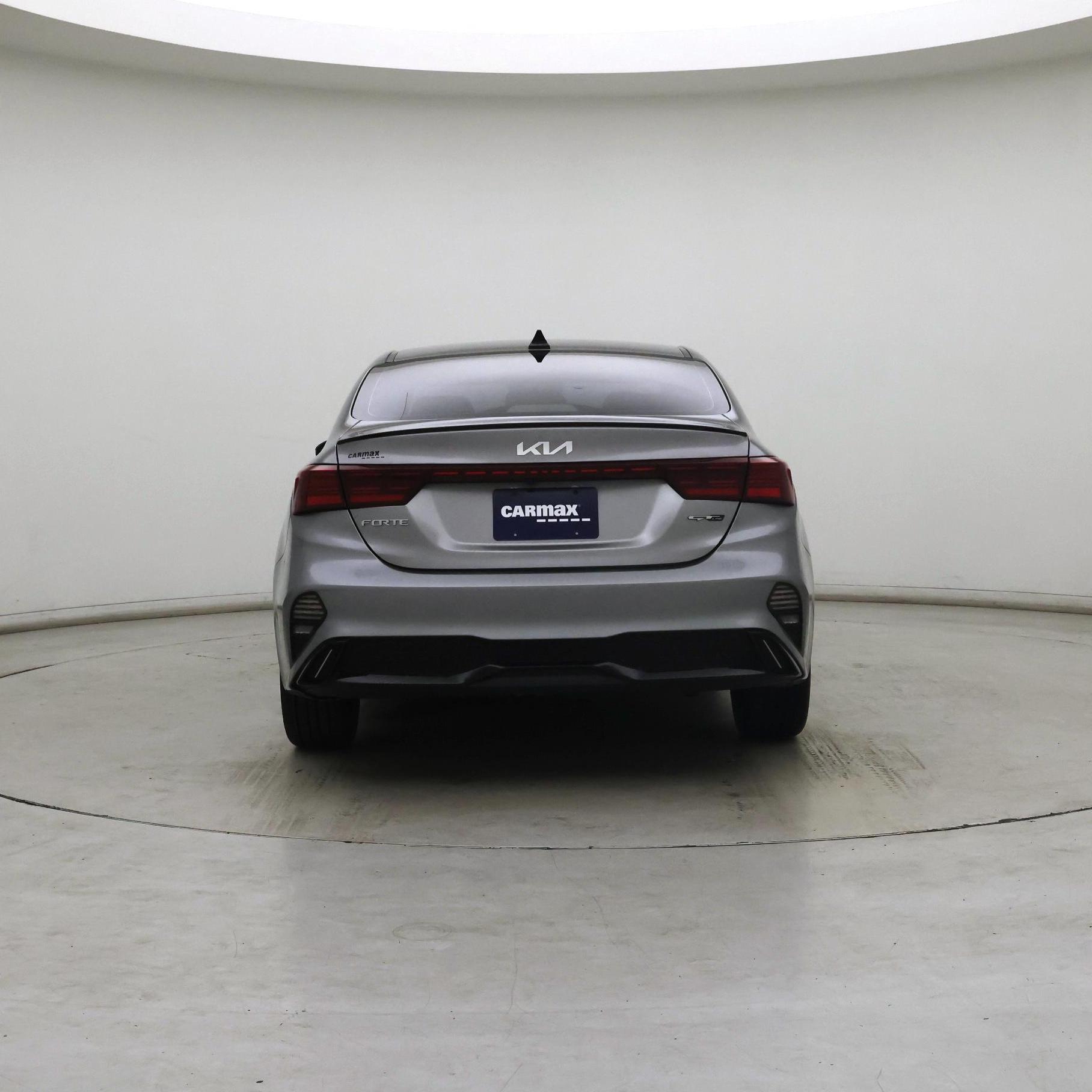 Thumbnail: 2023 Kia Forte - 6