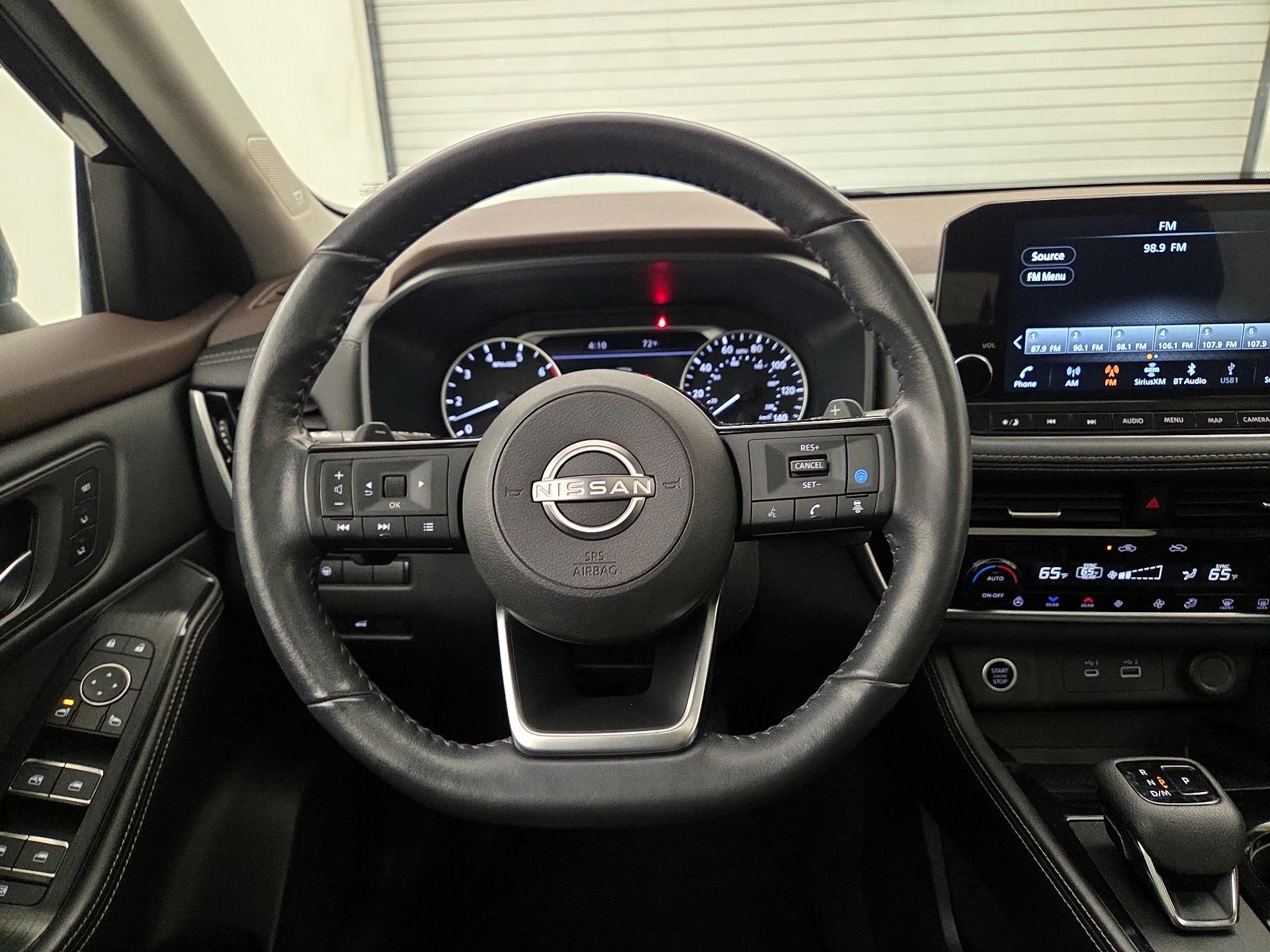 Thumbnail: 2023 Nissan Rogue - 10