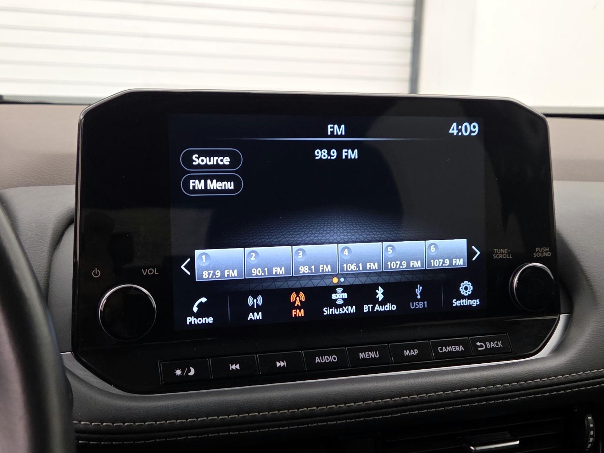 Thumbnail: 2023 Nissan Rogue - 16