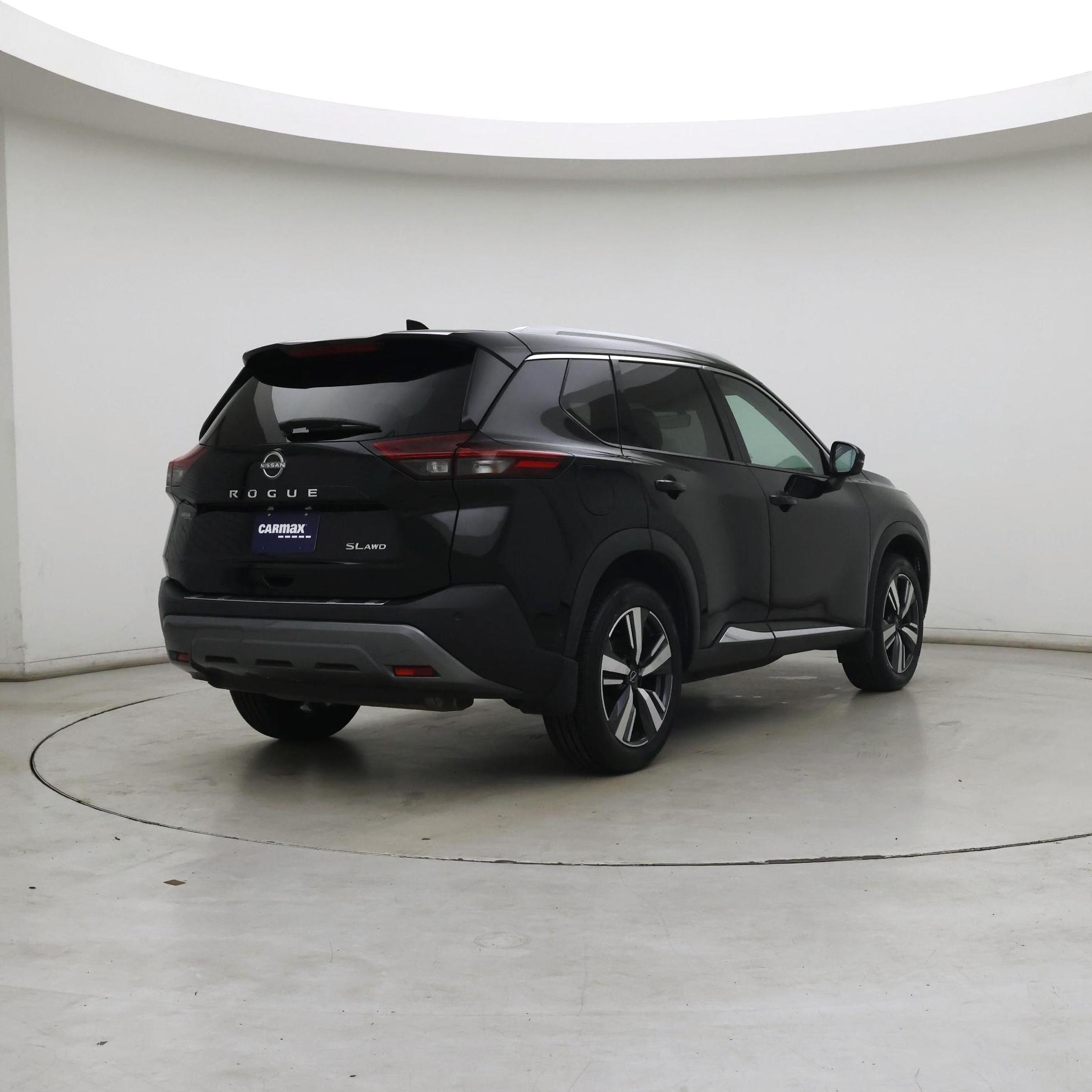Thumbnail: 2023 Nissan Rogue - 8