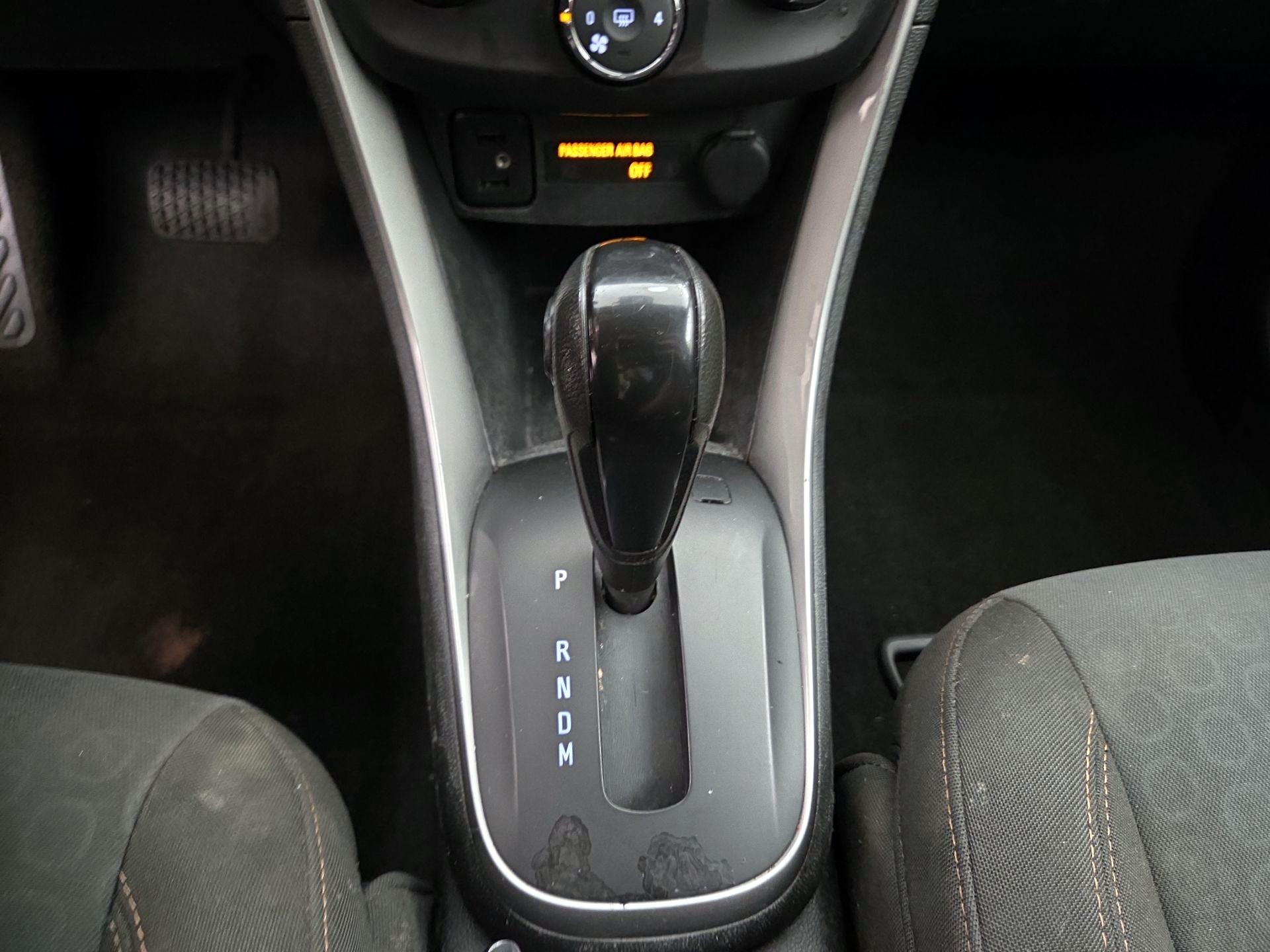 Thumbnail: 2020 Chevrolet Trax - 17