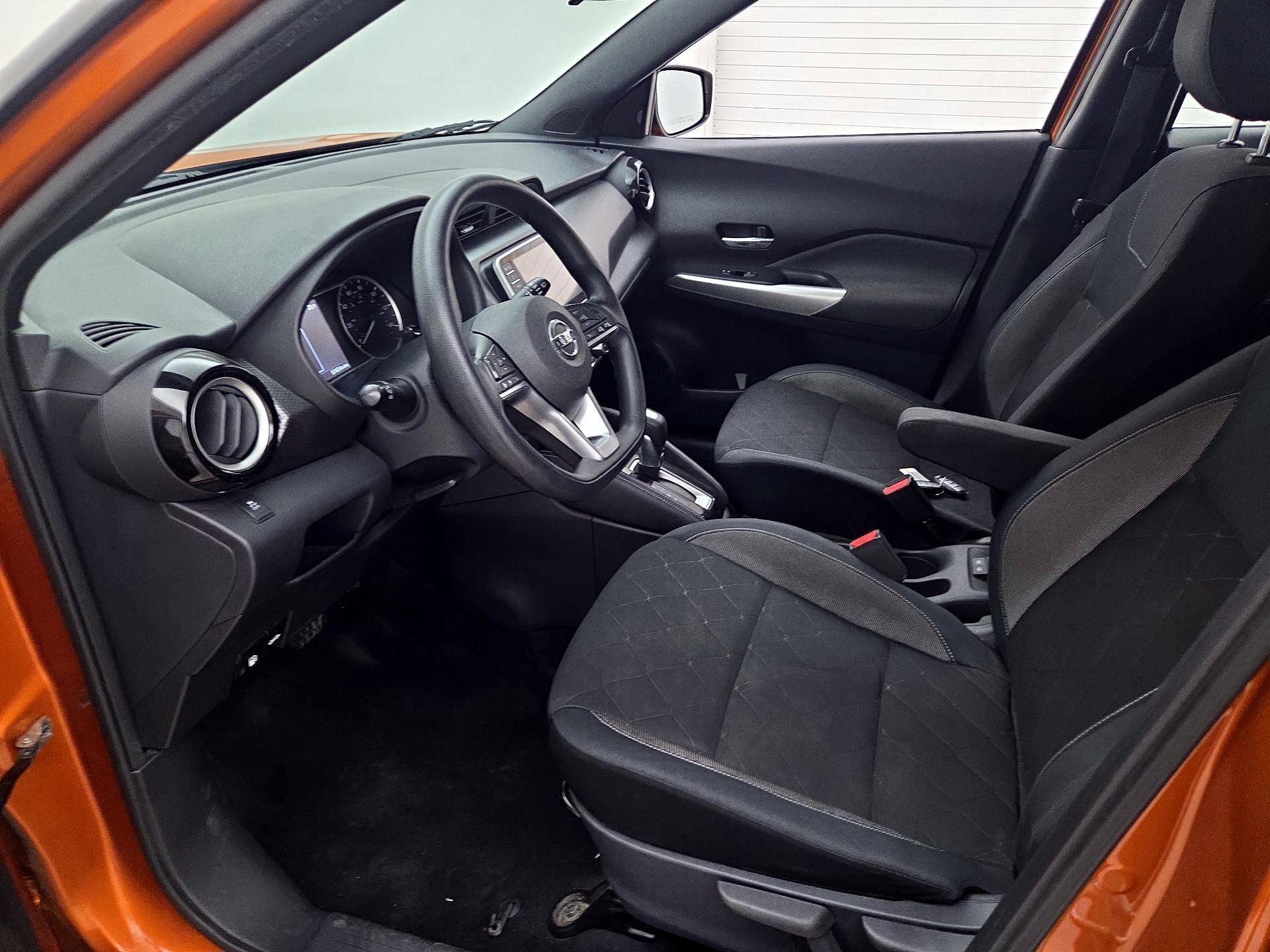 Thumbnail: 2019 Nissan Kicks - 11
