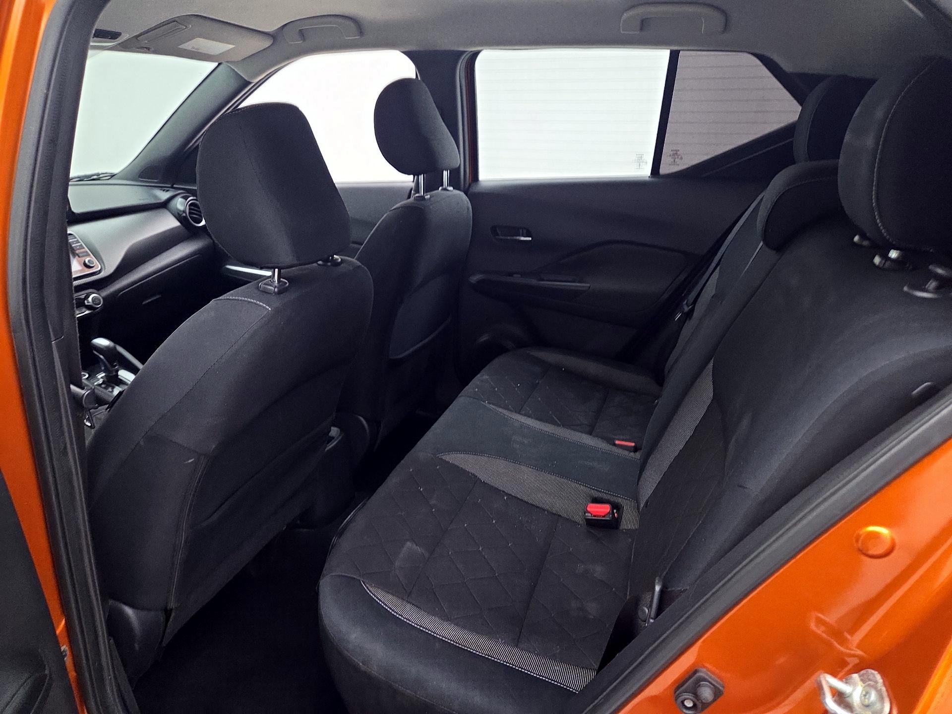 Thumbnail: 2019 Nissan Kicks - 18