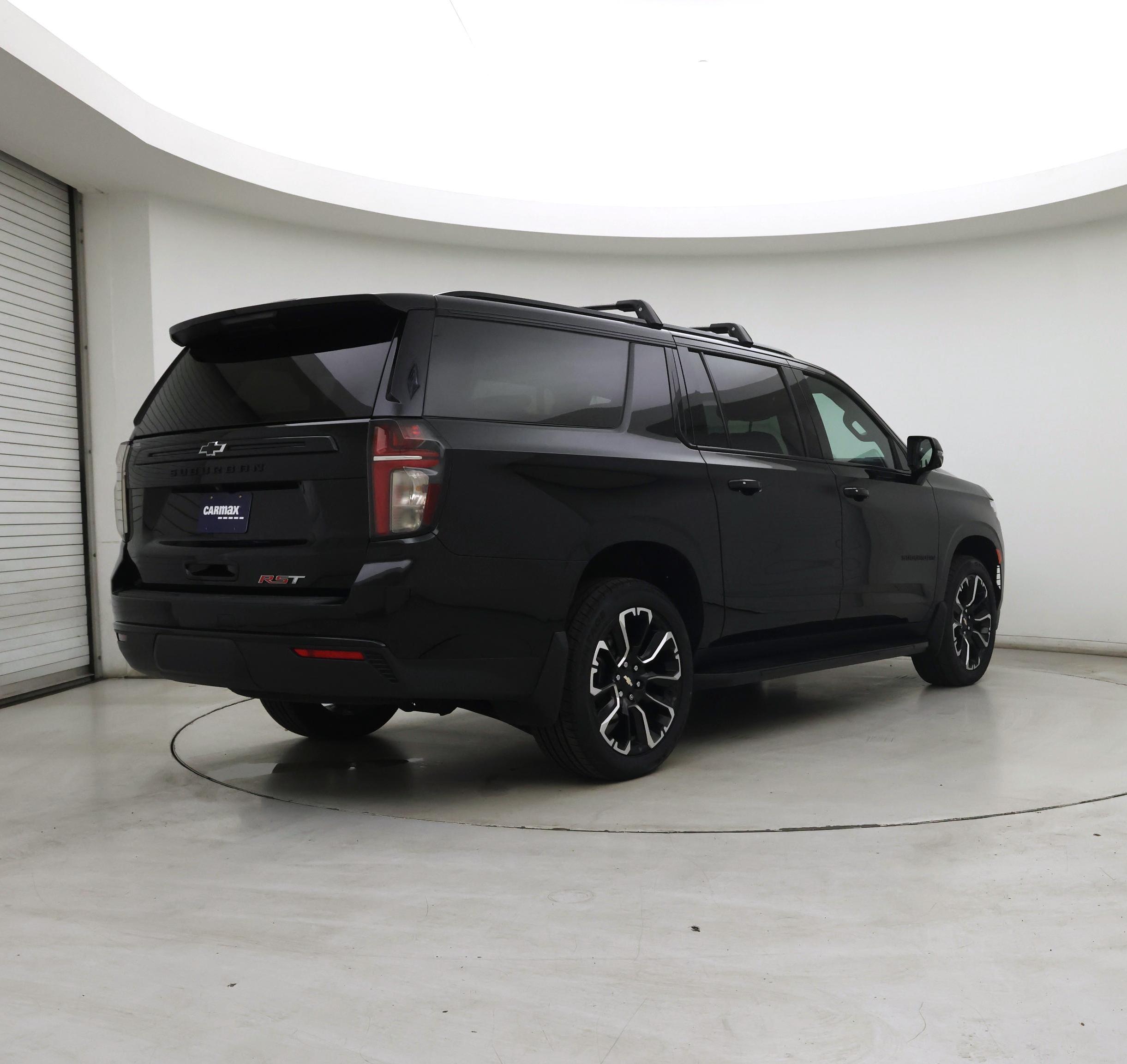 Thumbnail: 2023 Chevrolet Suburban - 8
