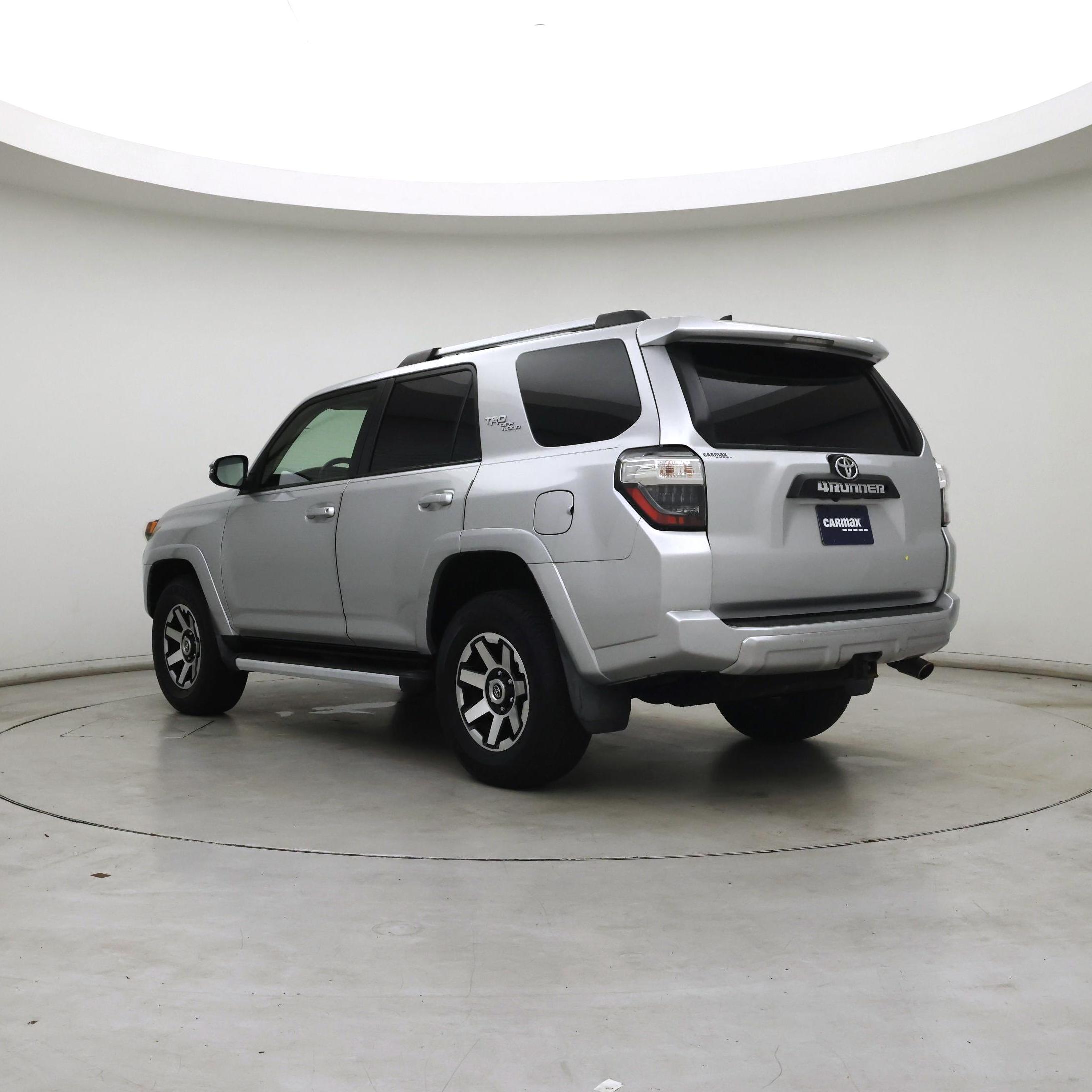 Thumbnail: 2018 Toyota 4Runner - 2