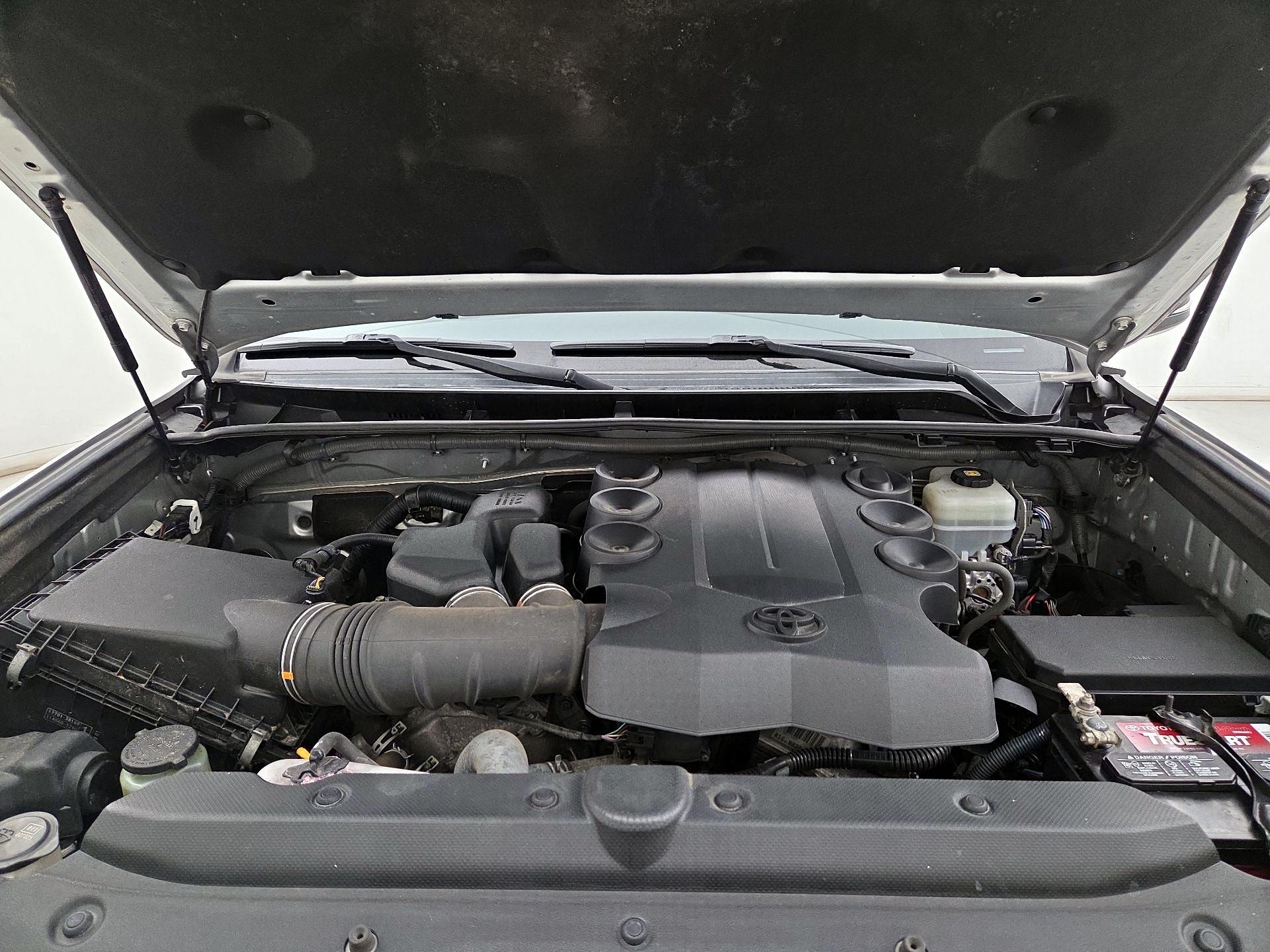 Thumbnail: 2018 Toyota 4Runner - 20