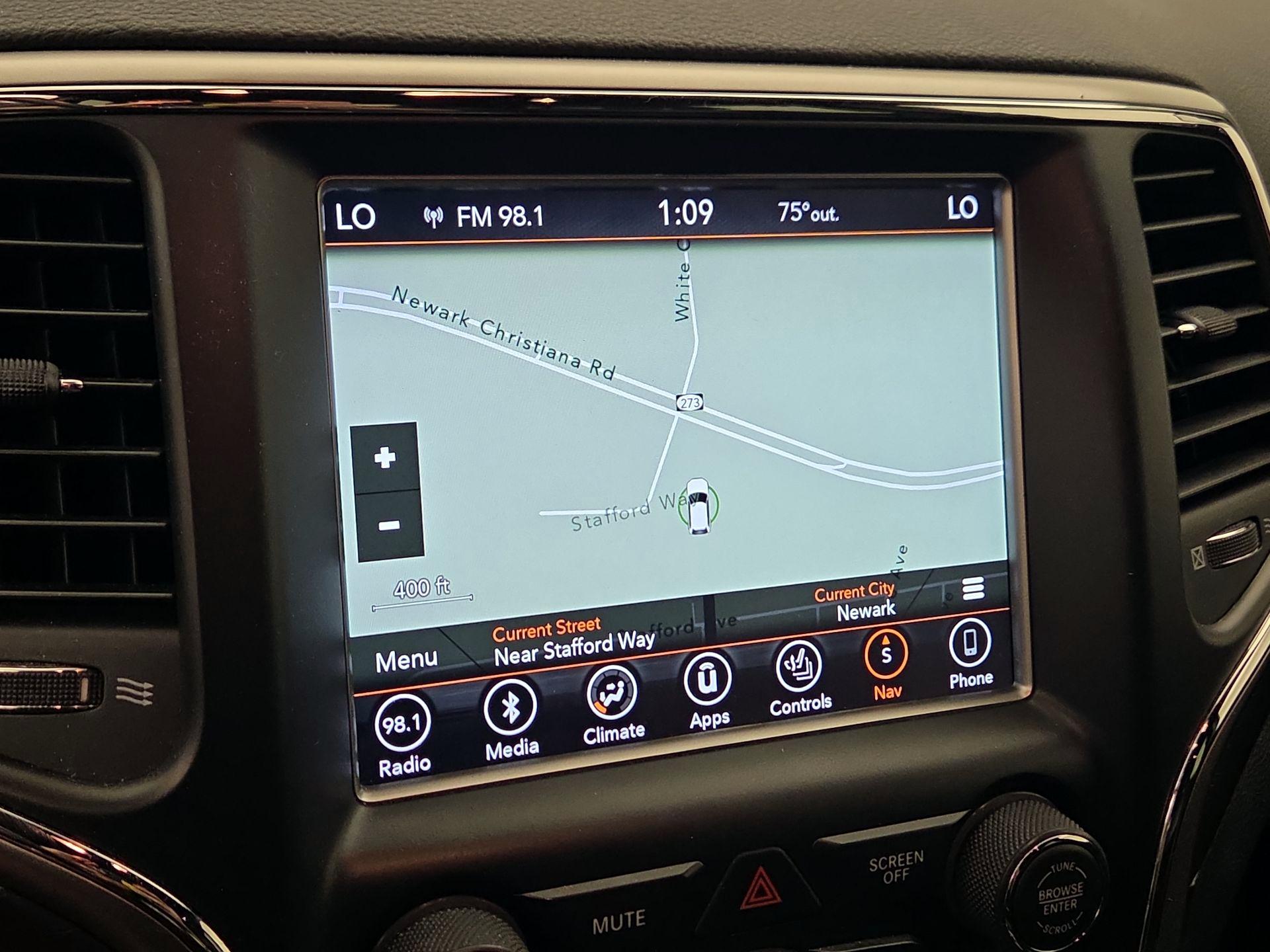 Thumbnail: 2018 Jeep Grand Cherokee - 14