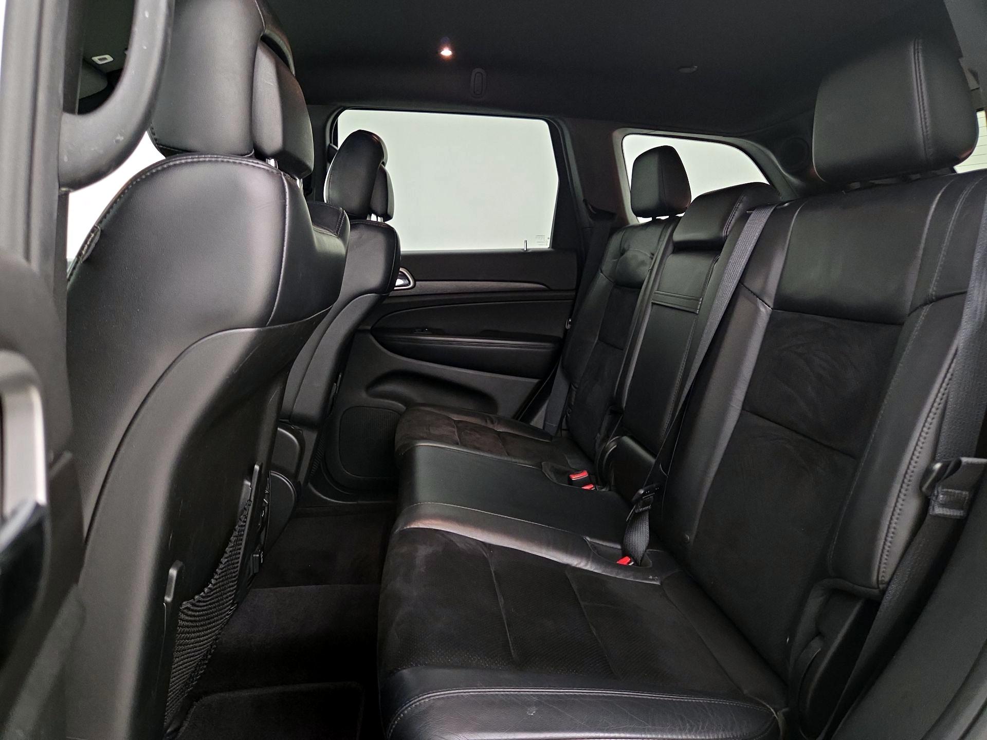 Thumbnail: 2018 Jeep Grand Cherokee - 20