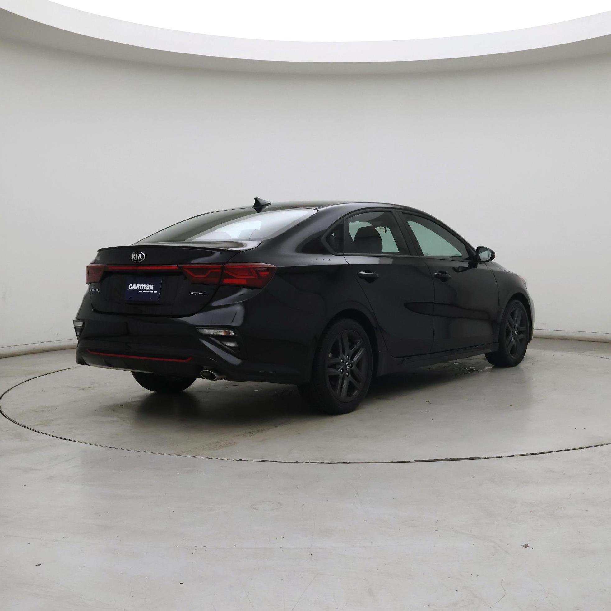 Thumbnail: 2021 Kia Forte - 8