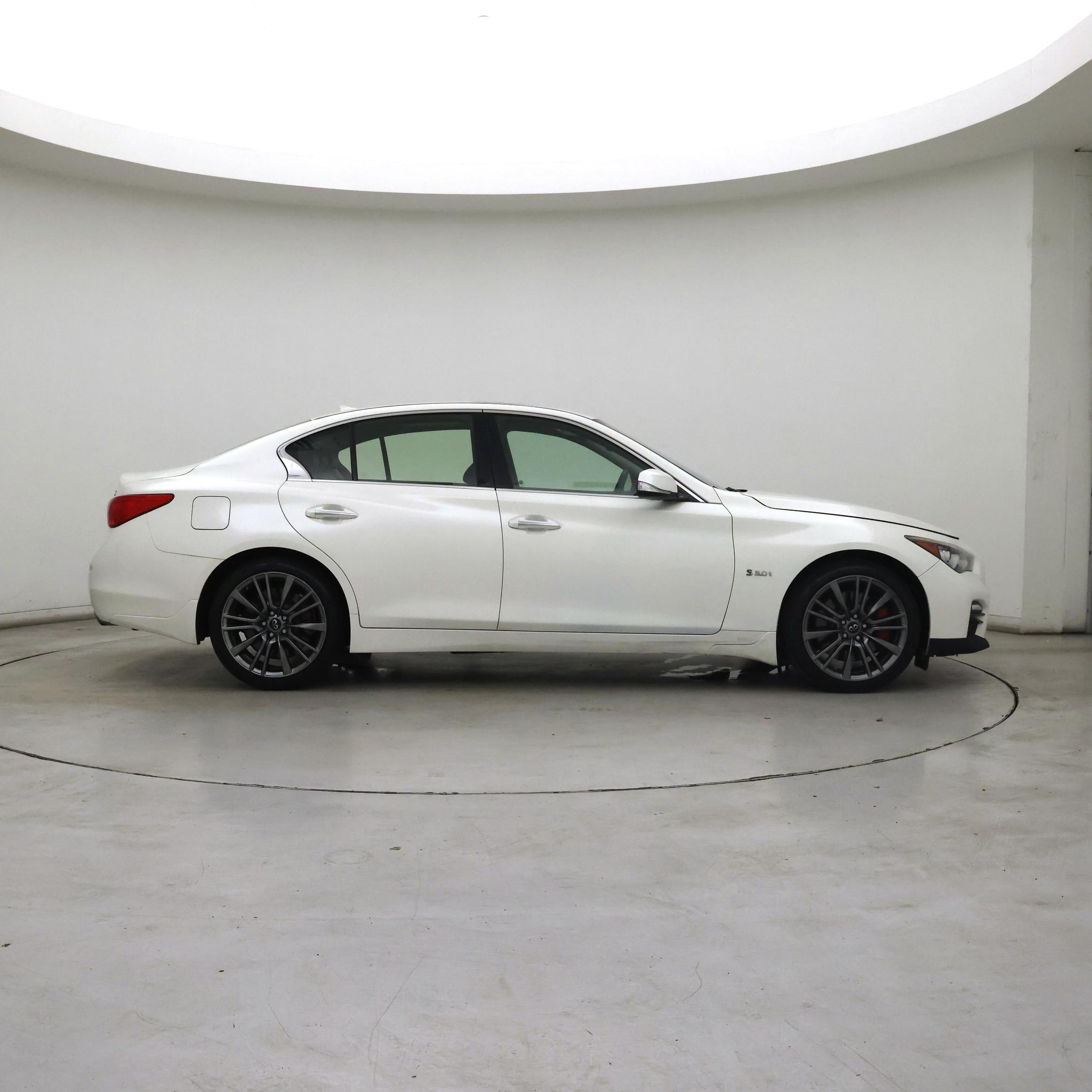 Thumbnail: 2017 INFINITI  - 7