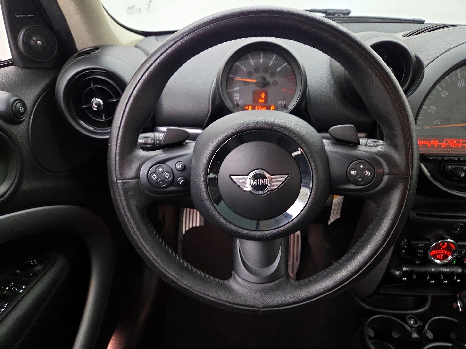 Thumbnail: 2016 MINI Cooper Countryman - 10