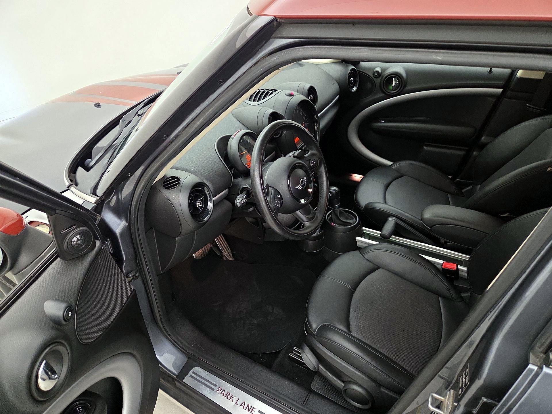 Thumbnail: 2016 MINI Cooper Countryman - 11