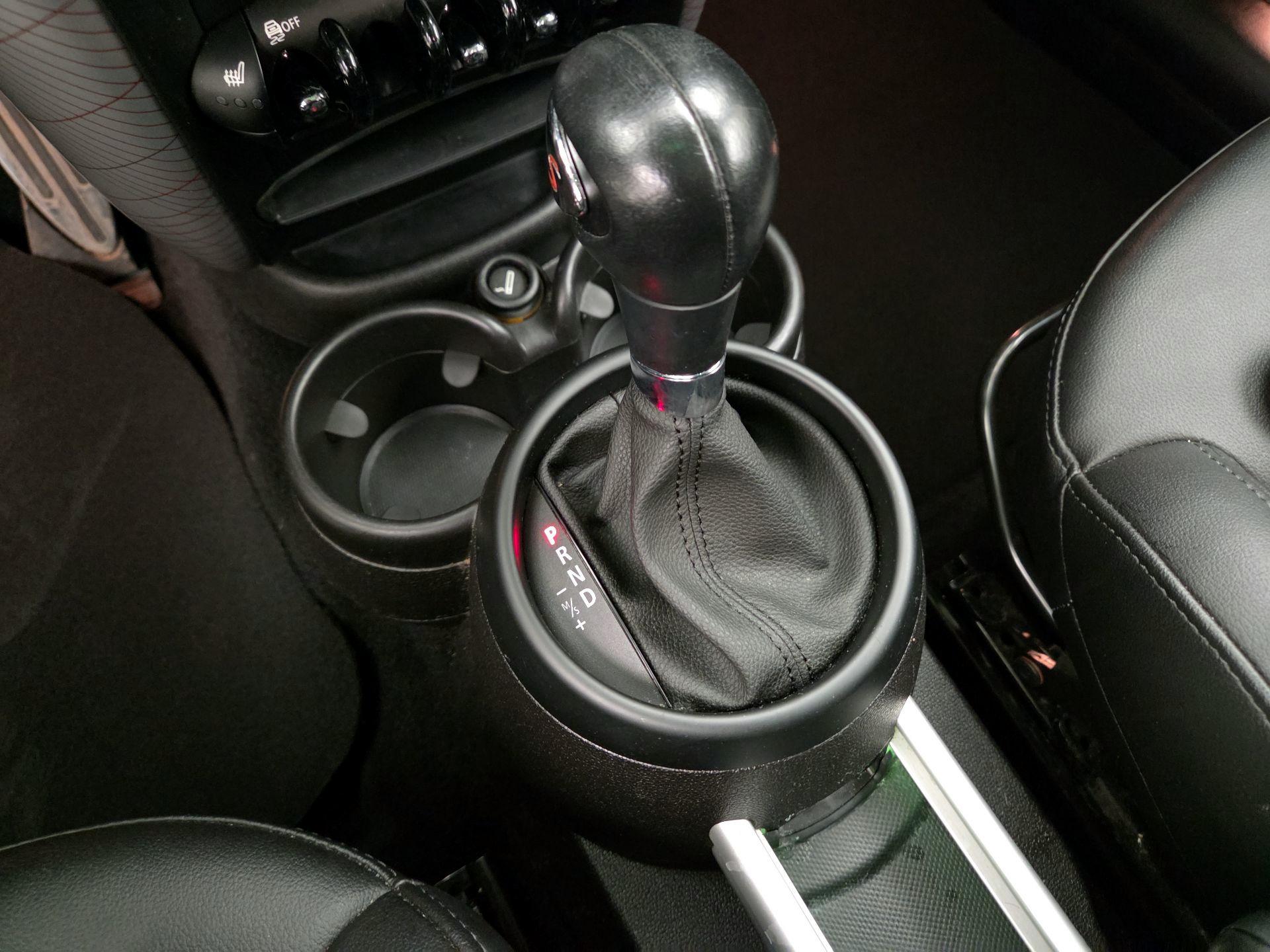 Thumbnail: 2016 MINI Cooper Countryman - 15