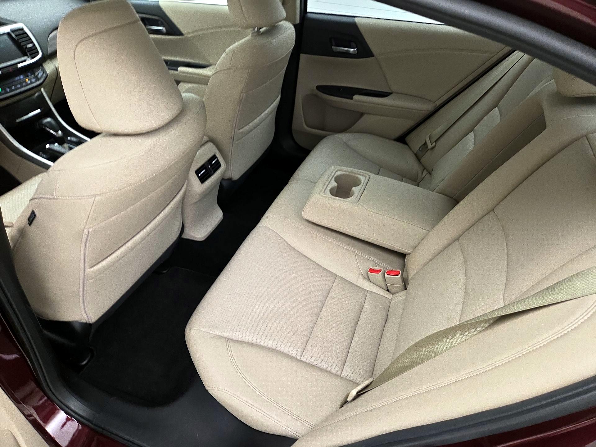 Thumbnail: 2016 Honda Accord - 20