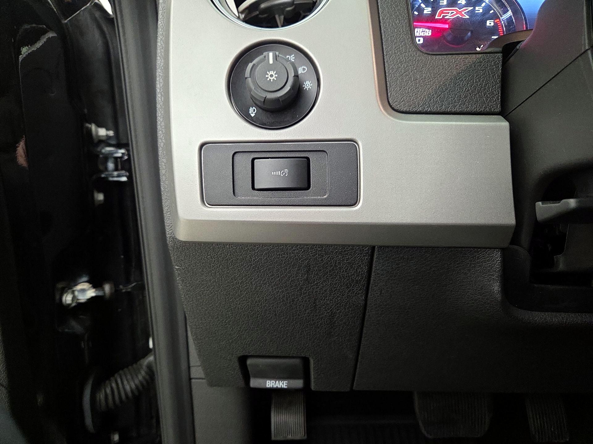 Thumbnail: 2014 Ford F-150 - 13