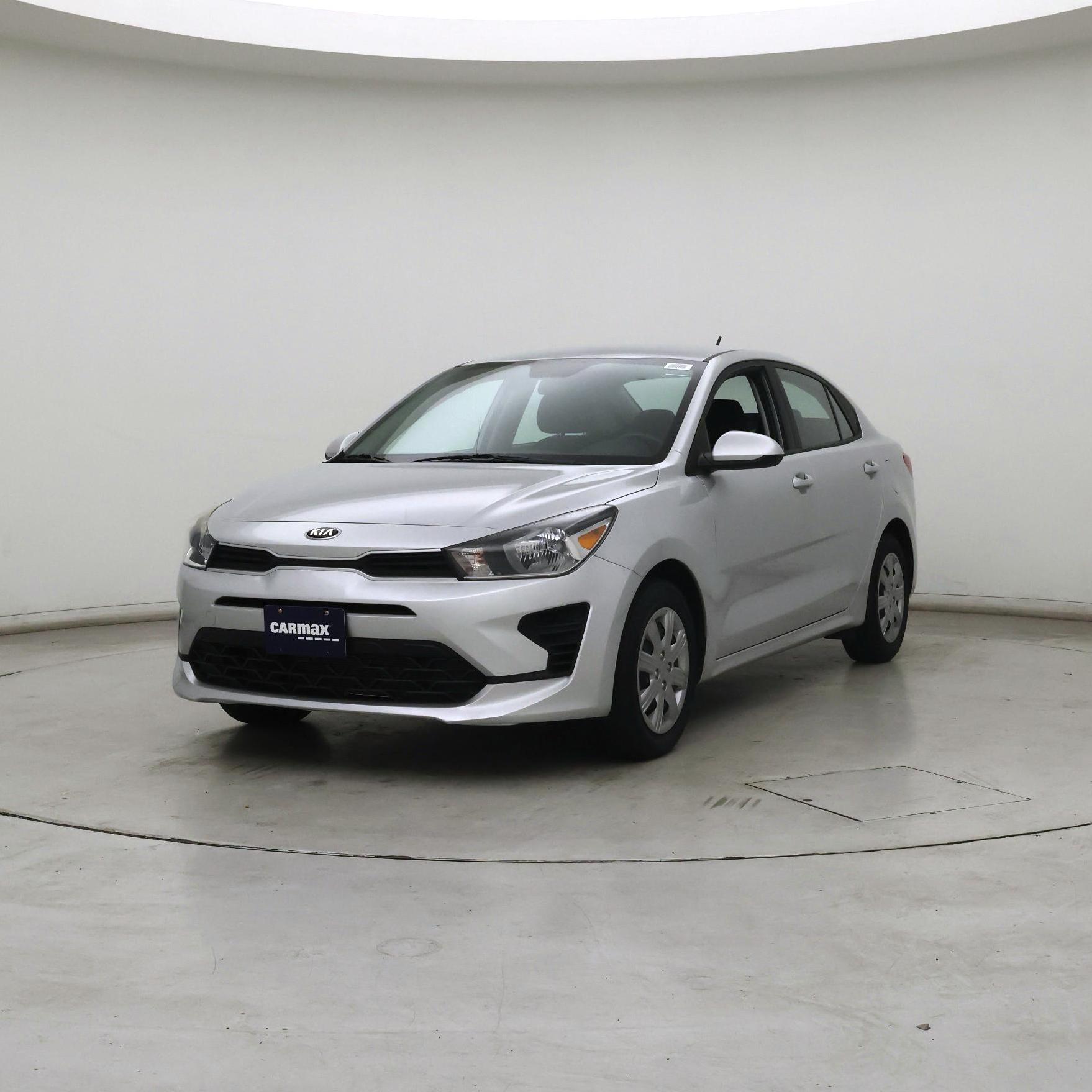 Thumbnail: 2021 Kia Rio - 4