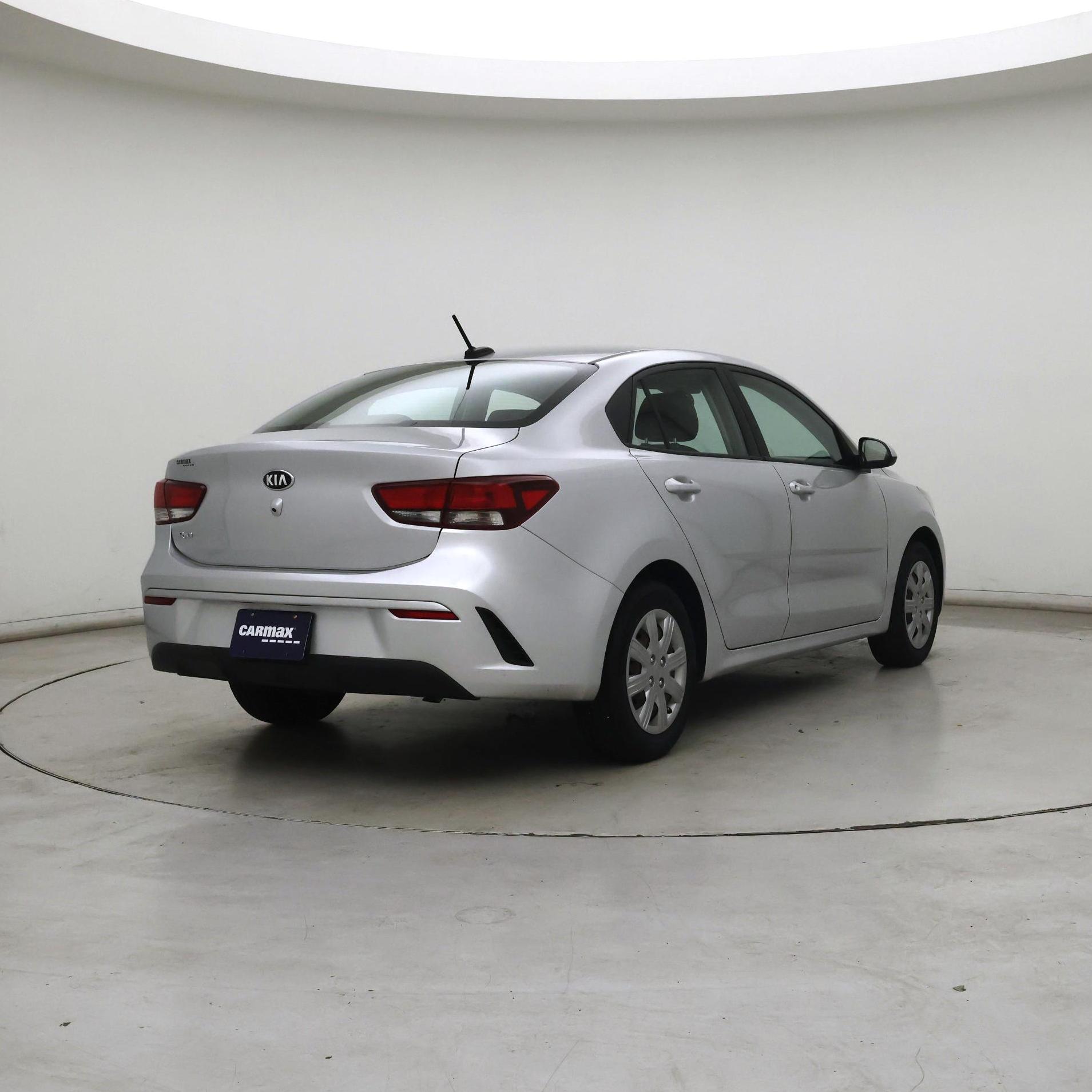 Thumbnail: 2021 Kia Rio - 8