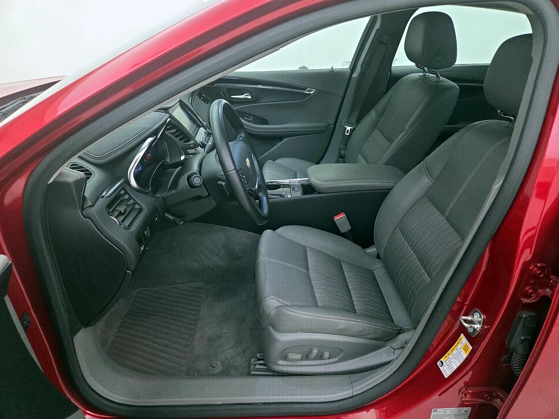 Thumbnail: 2015 Chevrolet Impala - 11