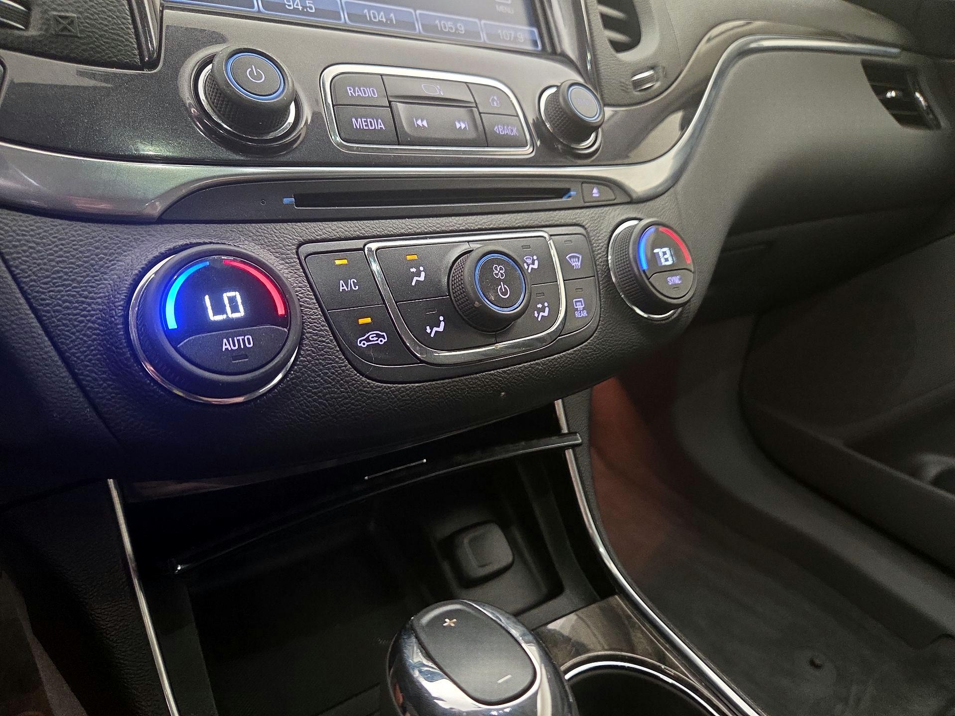 Thumbnail: 2015 Chevrolet Impala - 15