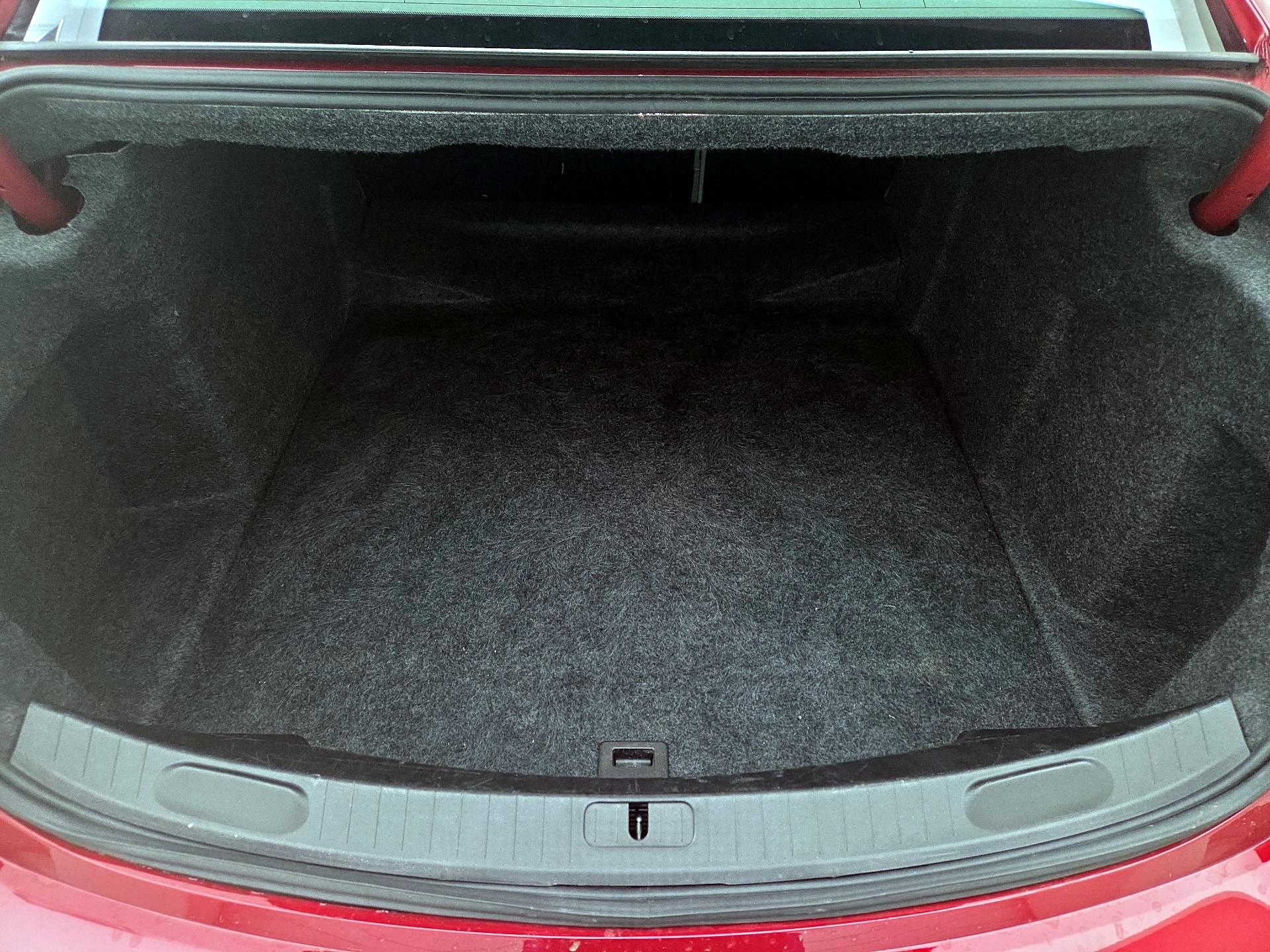 Thumbnail: 2015 Chevrolet Impala - 18