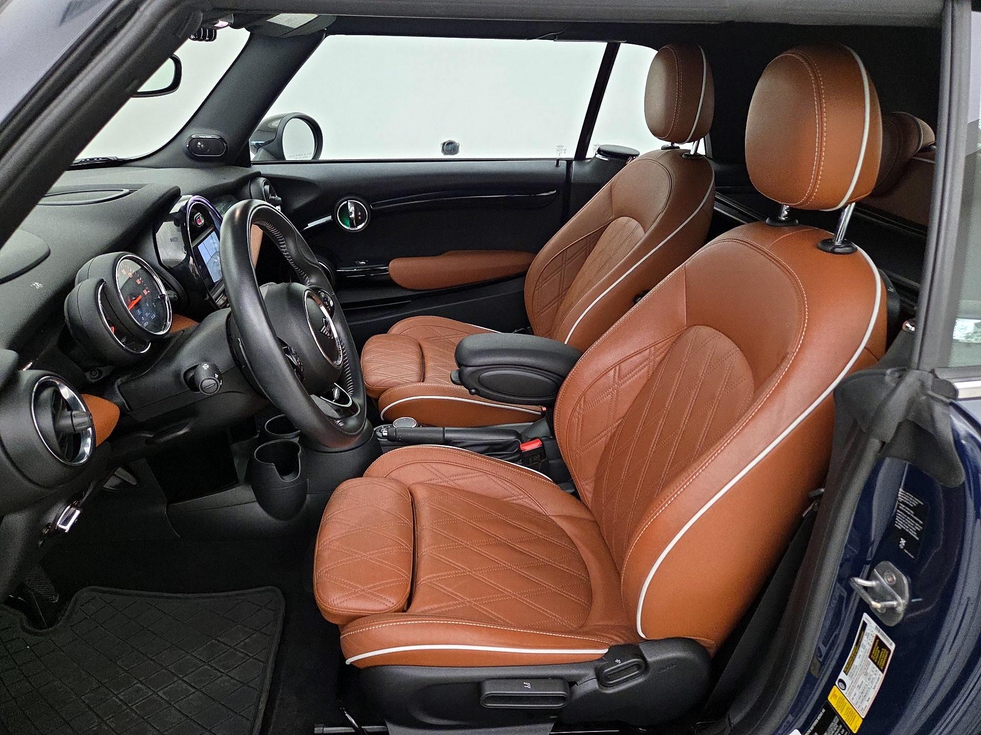 Thumbnail: 2019 MINI Cooper - 11