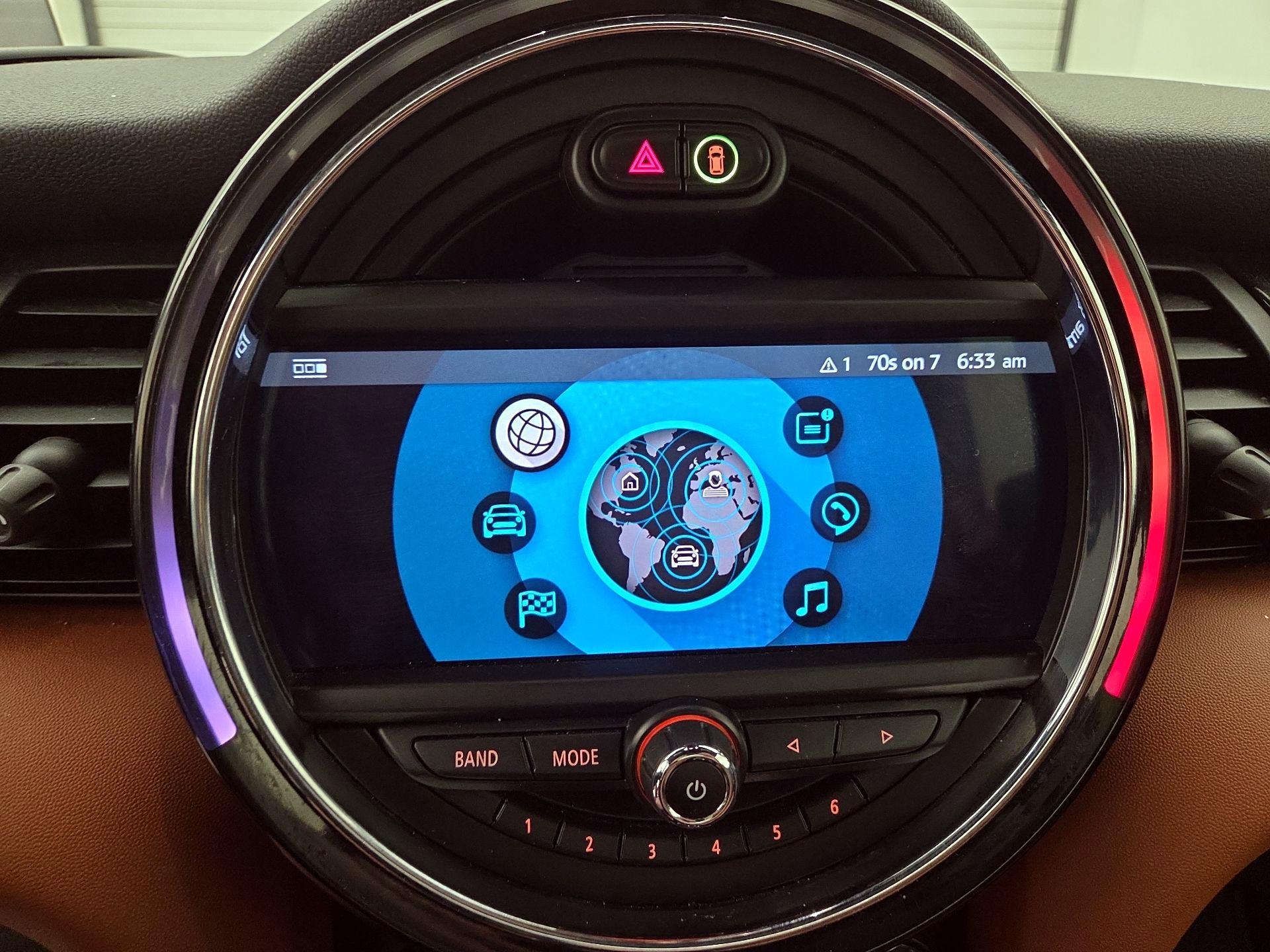 Thumbnail: 2019 MINI Cooper - 14