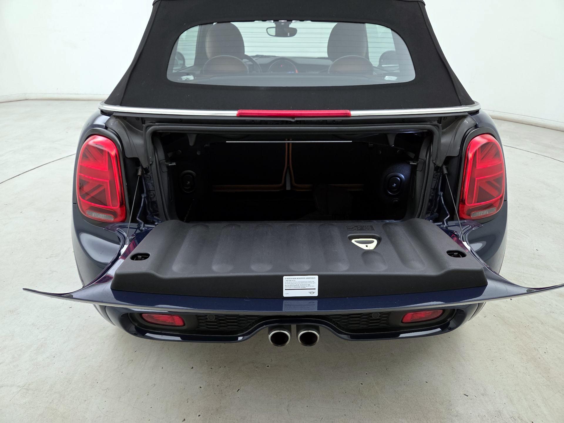 Thumbnail: 2019 MINI Cooper - 18