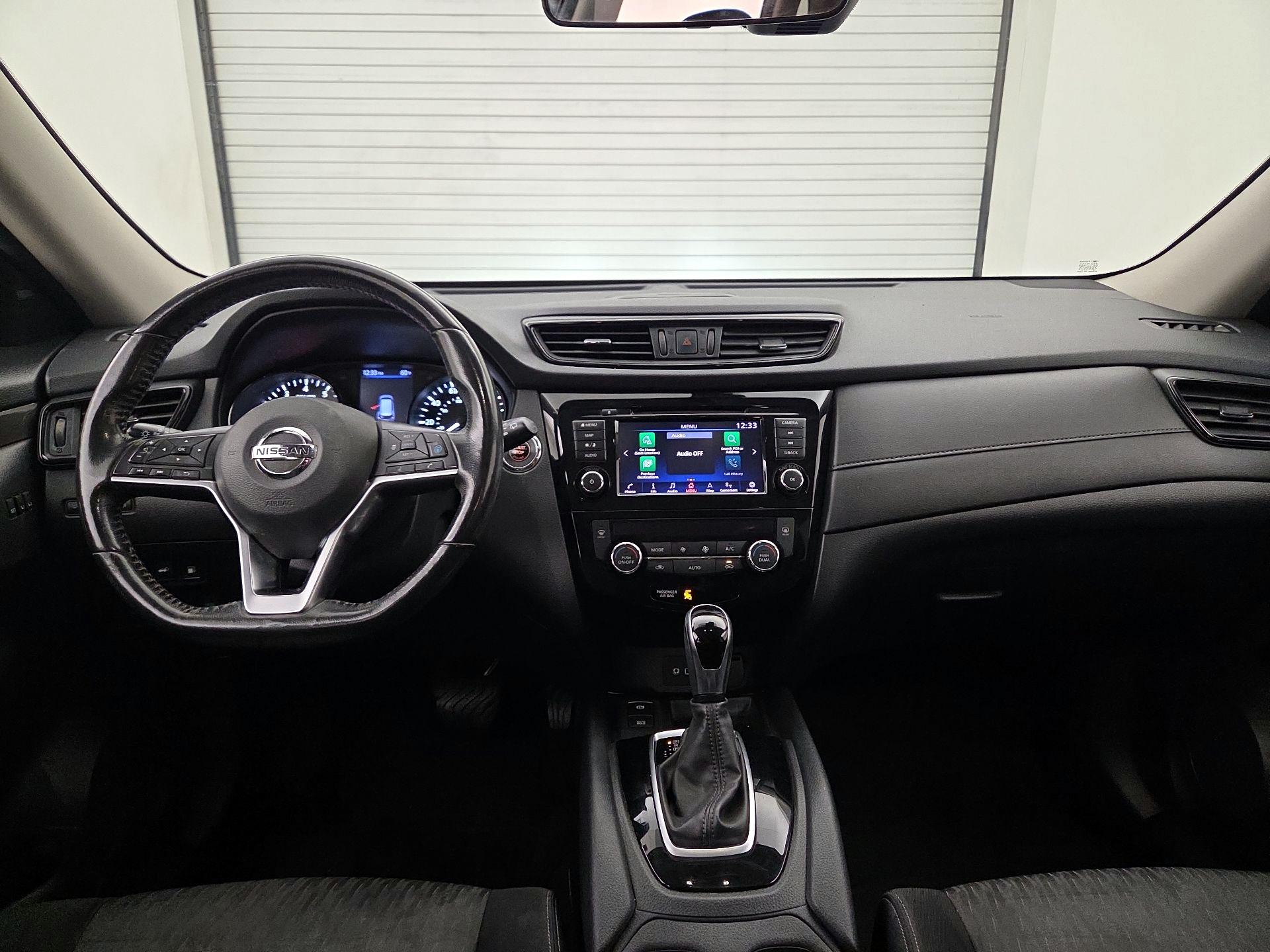 Thumbnail: 2019 Nissan Rogue - 9