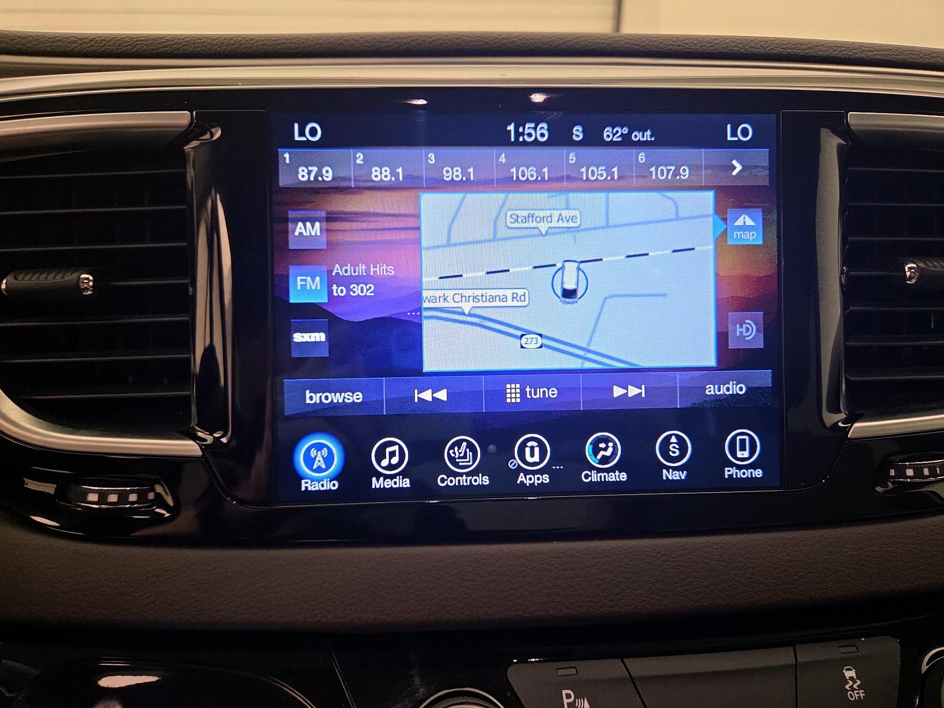 Thumbnail: 2017 Chrysler Pacifica - 14