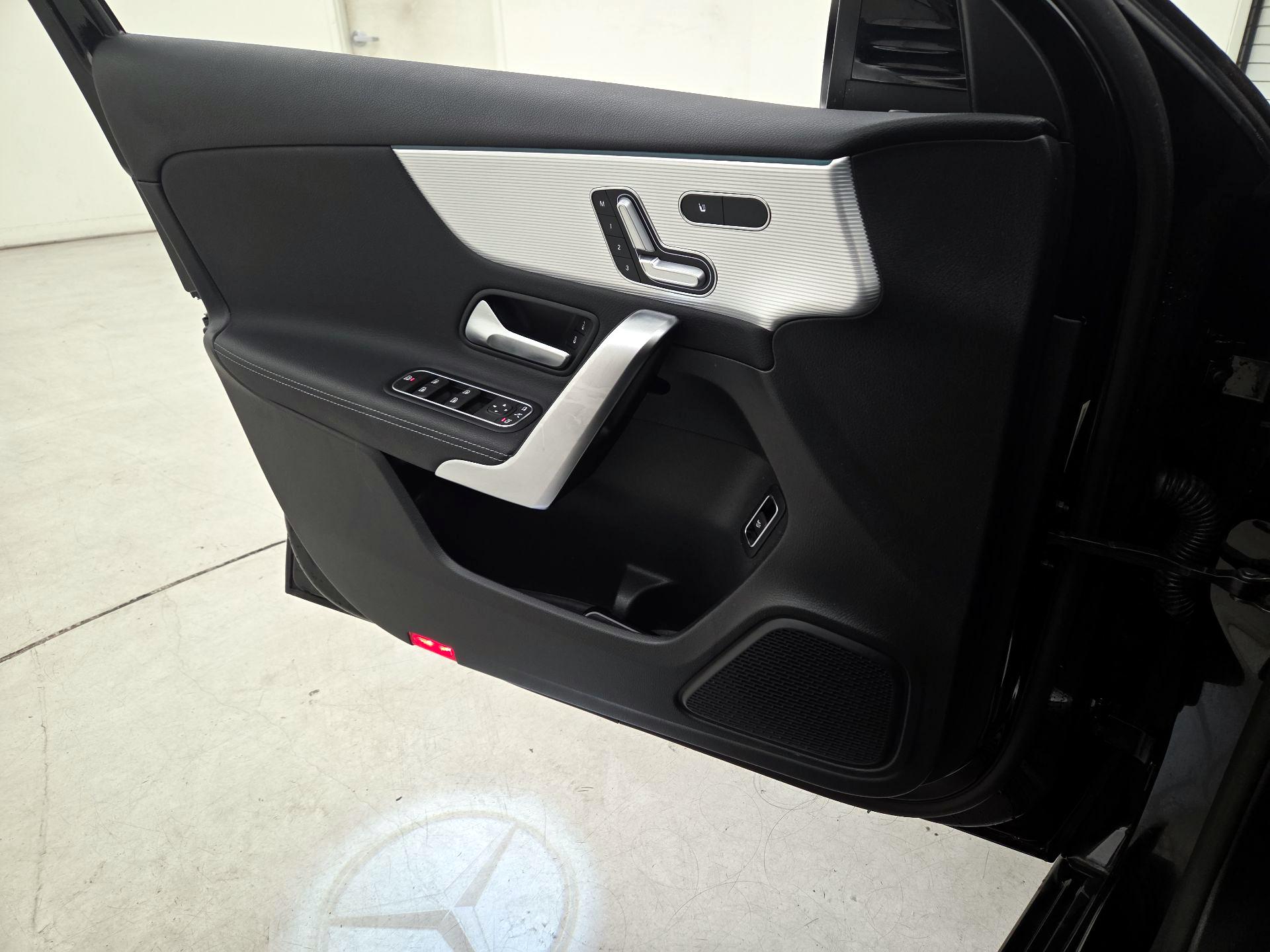Thumbnail: 2022 Mercedes-Benz A-Class - 12