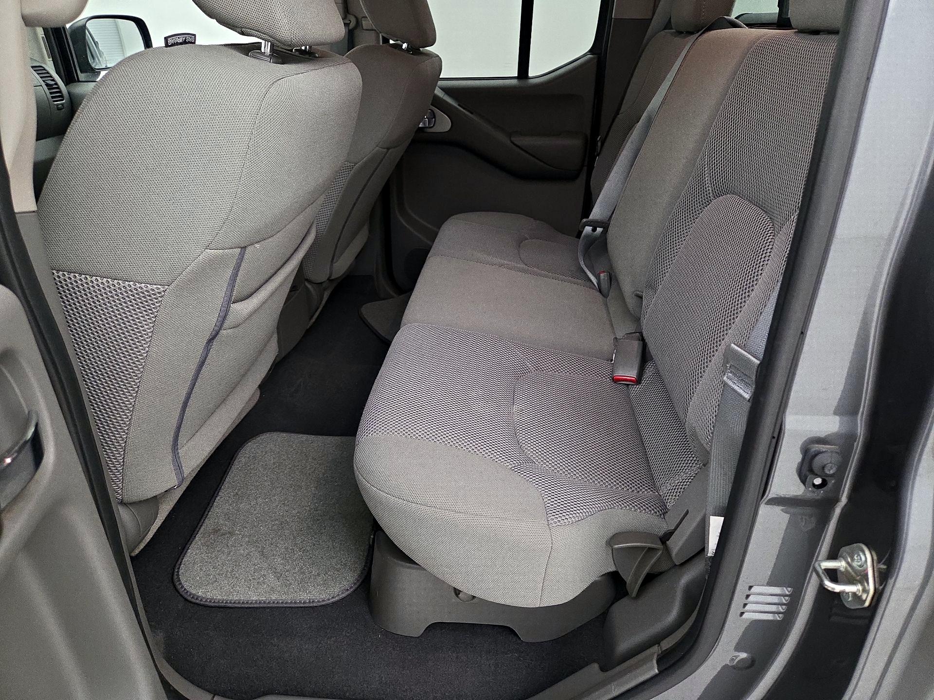 Thumbnail: 2018 Nissan Frontier - 18