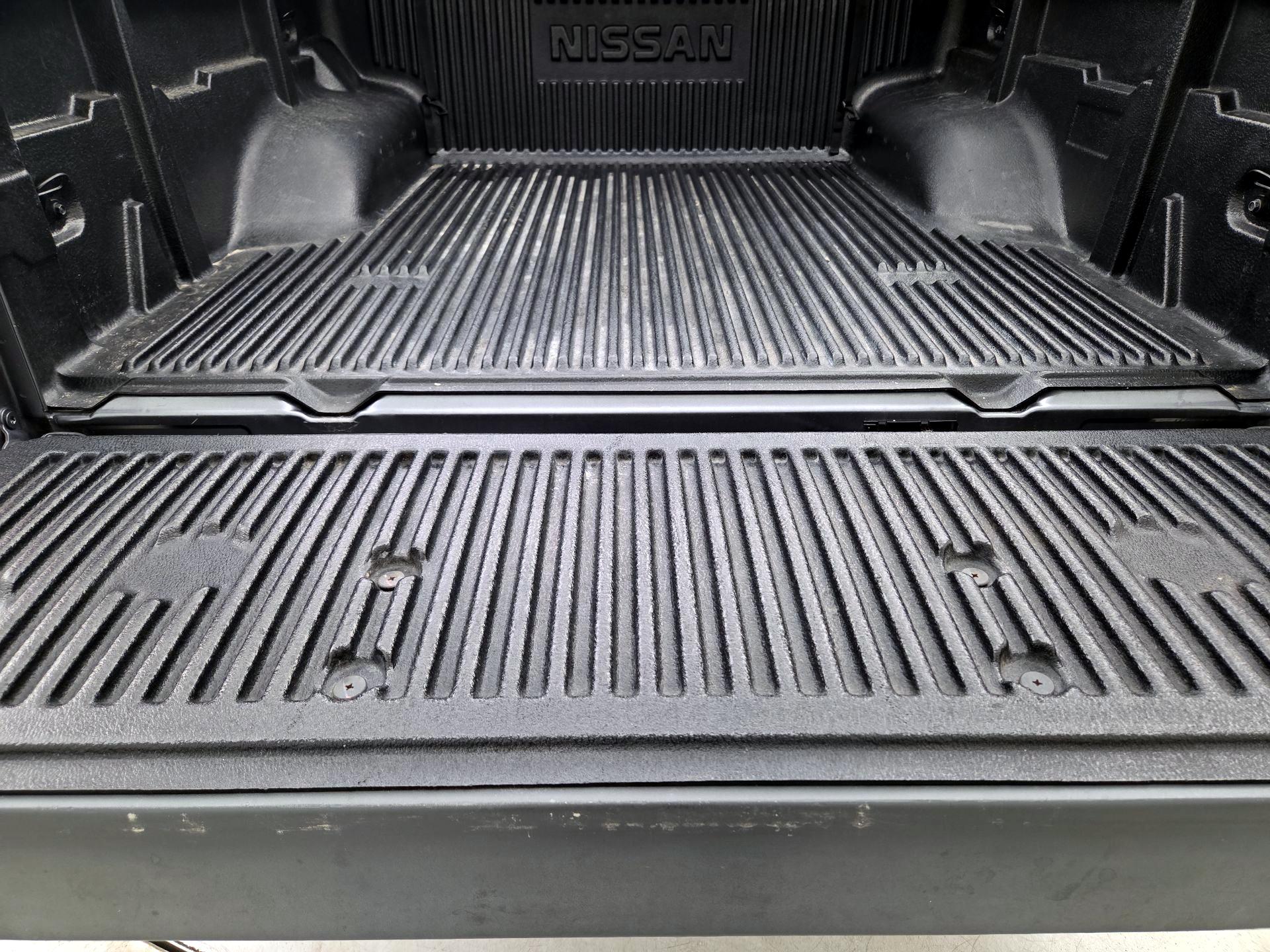 Thumbnail: 2018 Nissan Frontier - 19