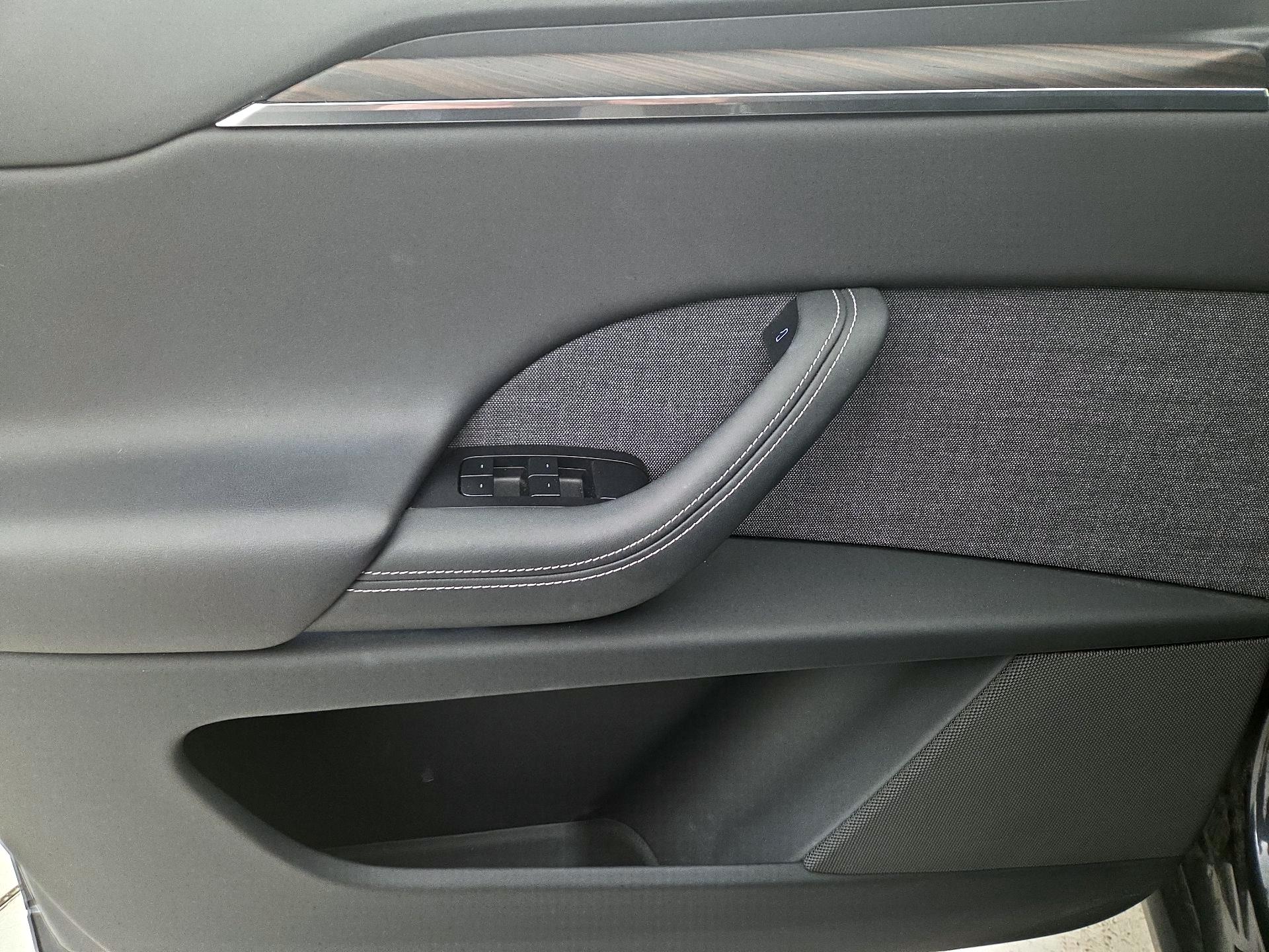 Thumbnail: 2024 Tesla Model X - 12