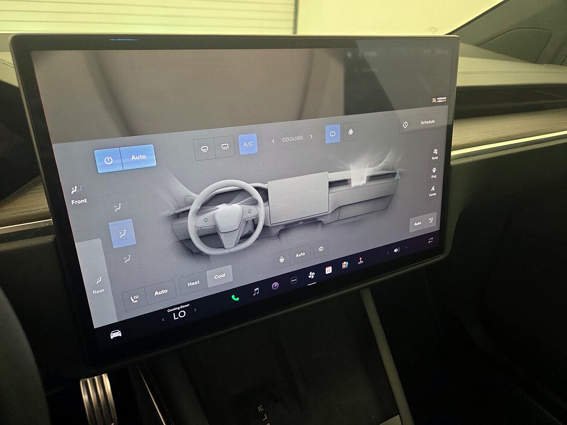 Thumbnail: 2024 Tesla Model X - 15