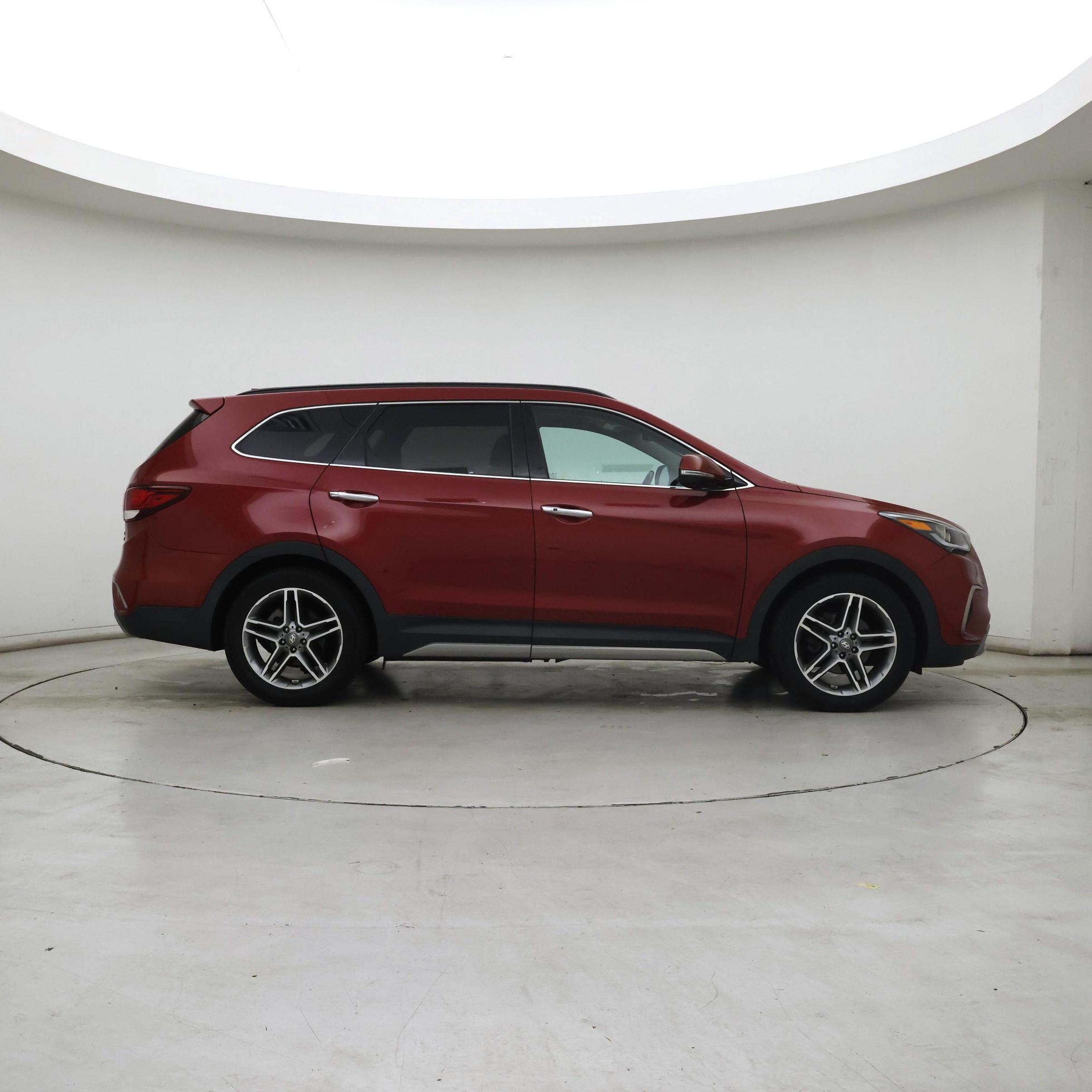 Thumbnail: 2017 Hyundai Santa Fe - 7