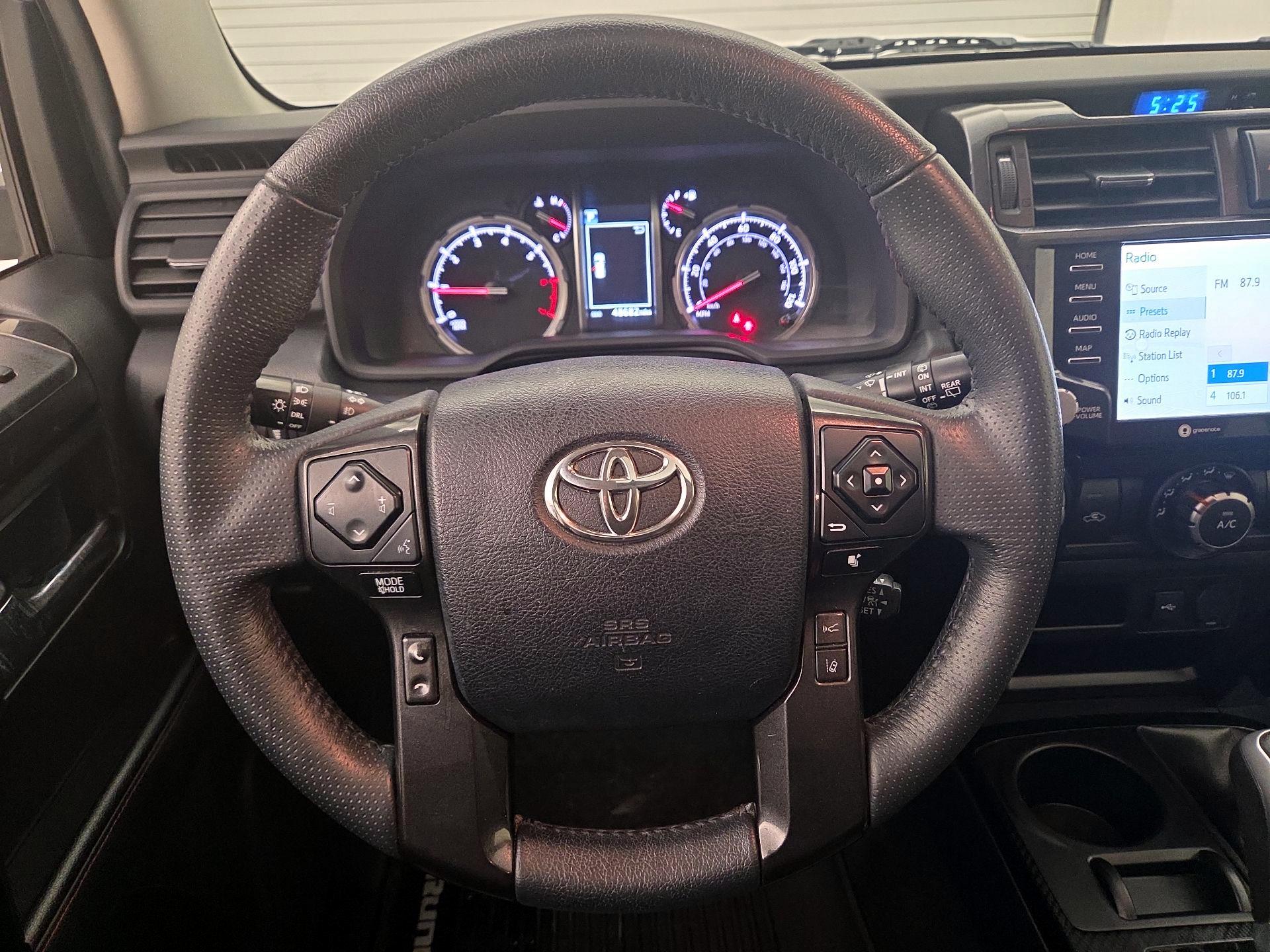Thumbnail: 2020 Toyota 4Runner - 10