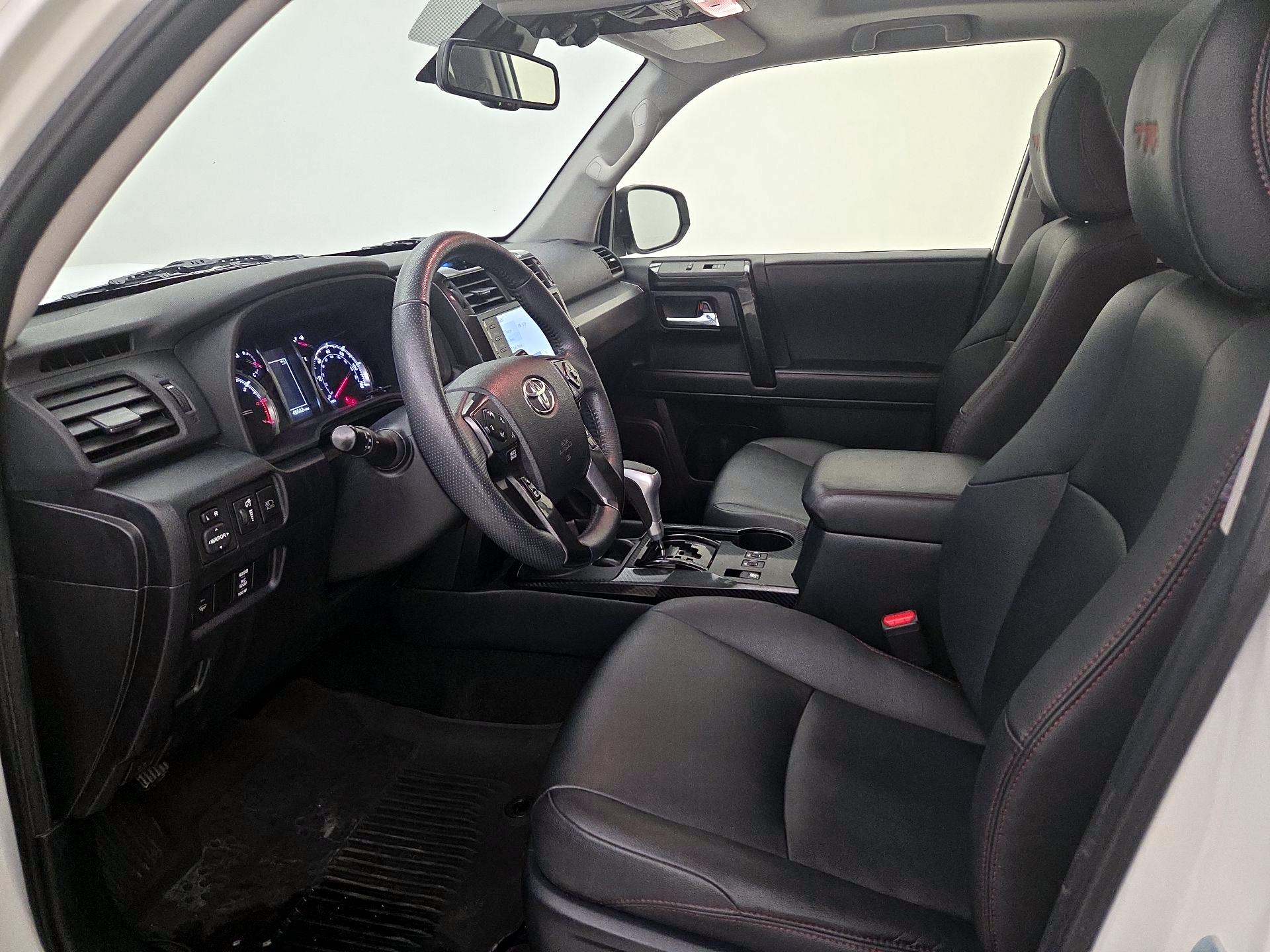 Thumbnail: 2020 Toyota 4Runner - 11