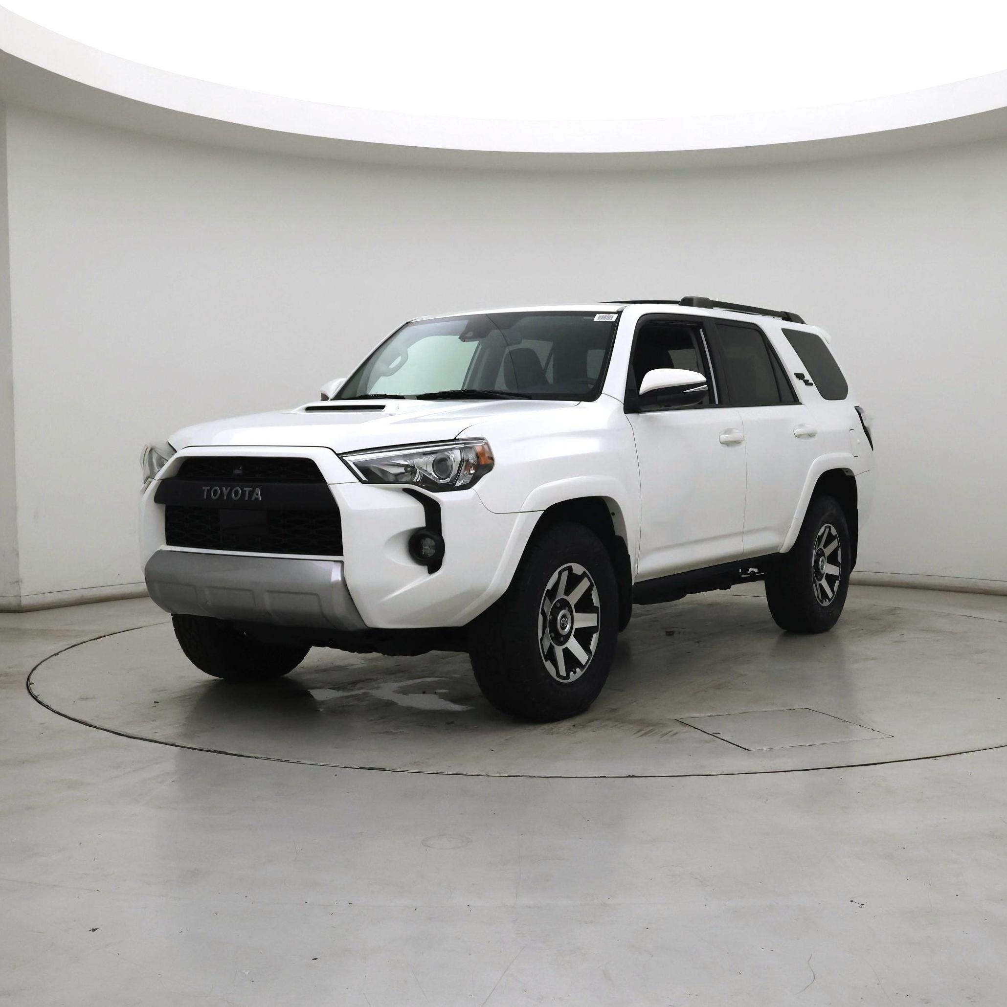 Thumbnail: 2020 Toyota 4Runner - 4