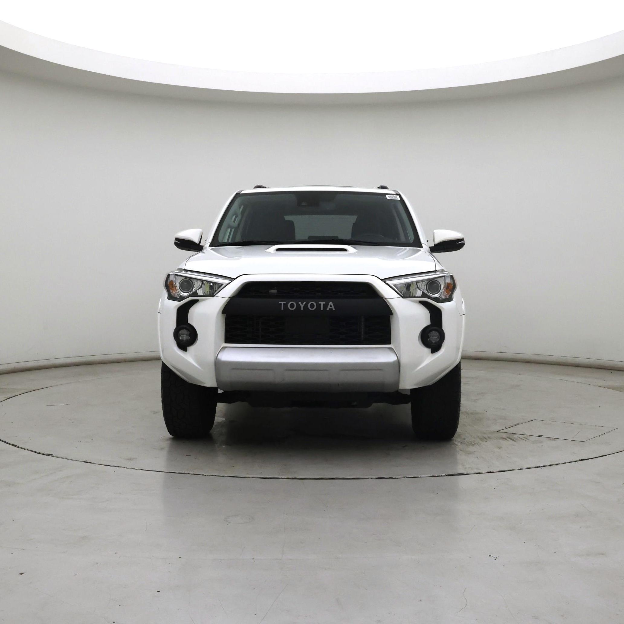 Thumbnail: 2020 Toyota 4Runner - 5