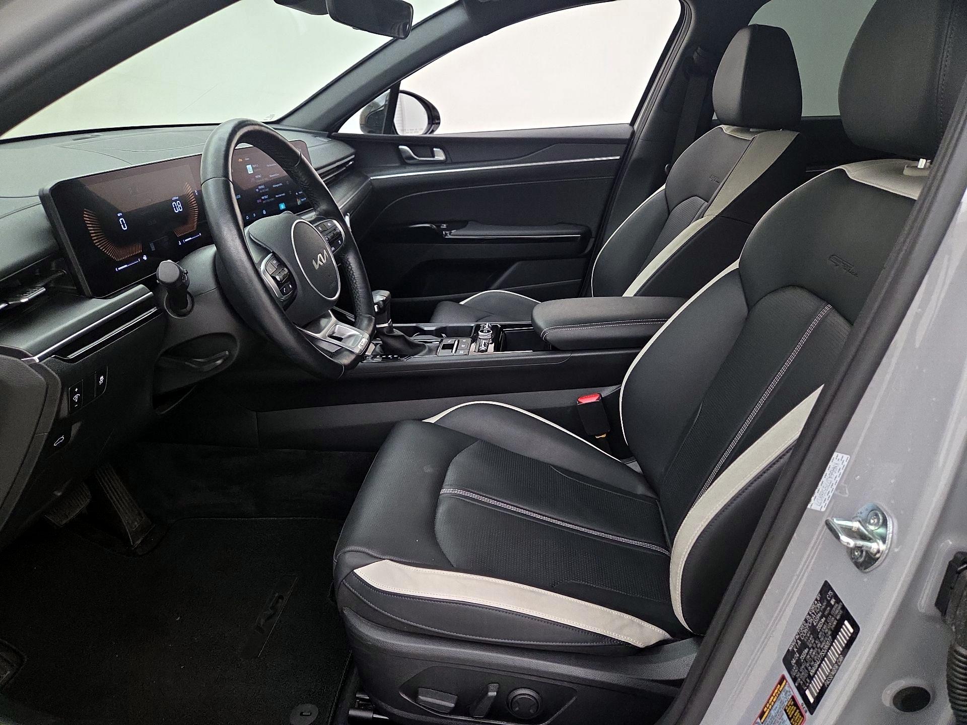 Thumbnail: 2025 Kia K5 - 11