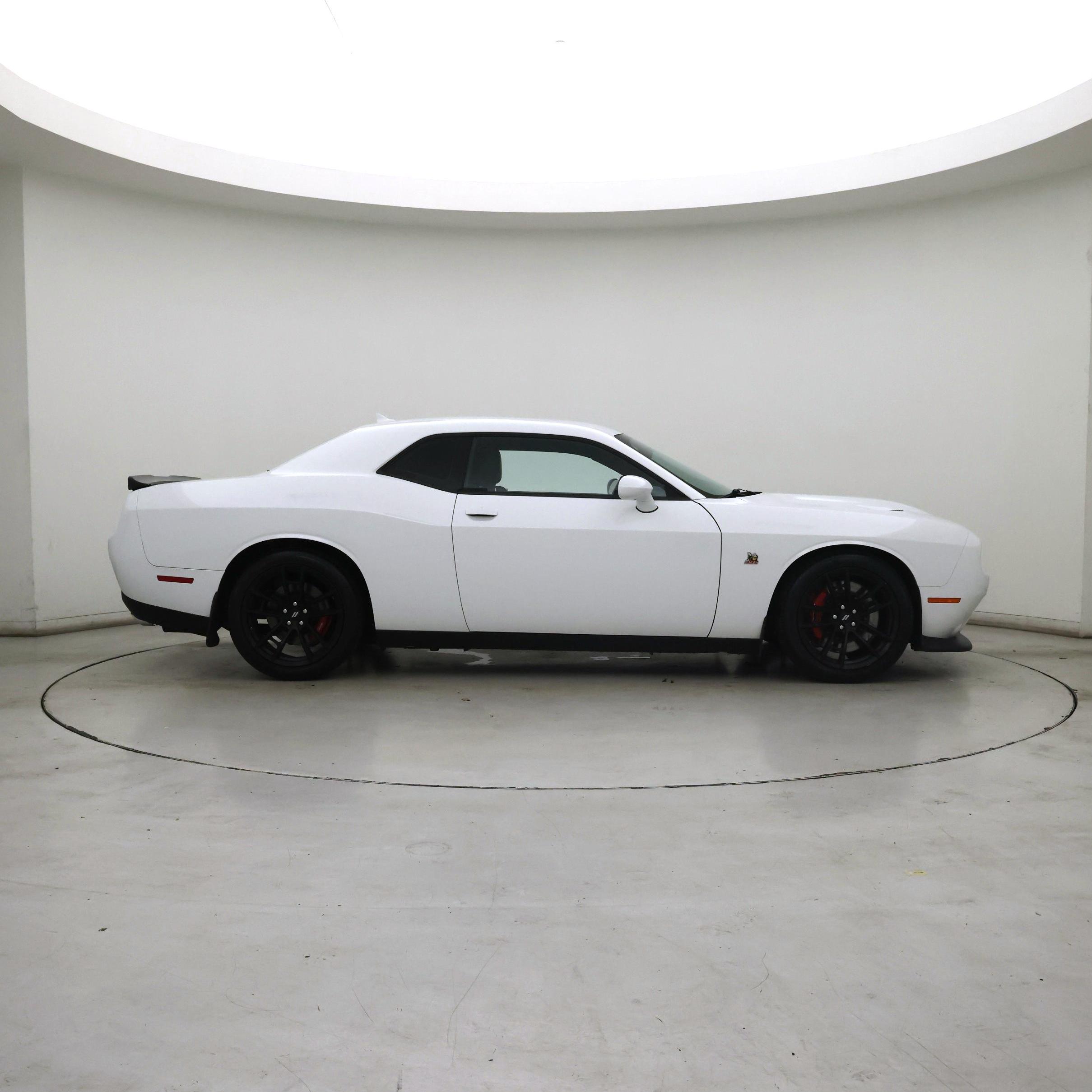 Thumbnail: 2021 Dodge Challenger - 7