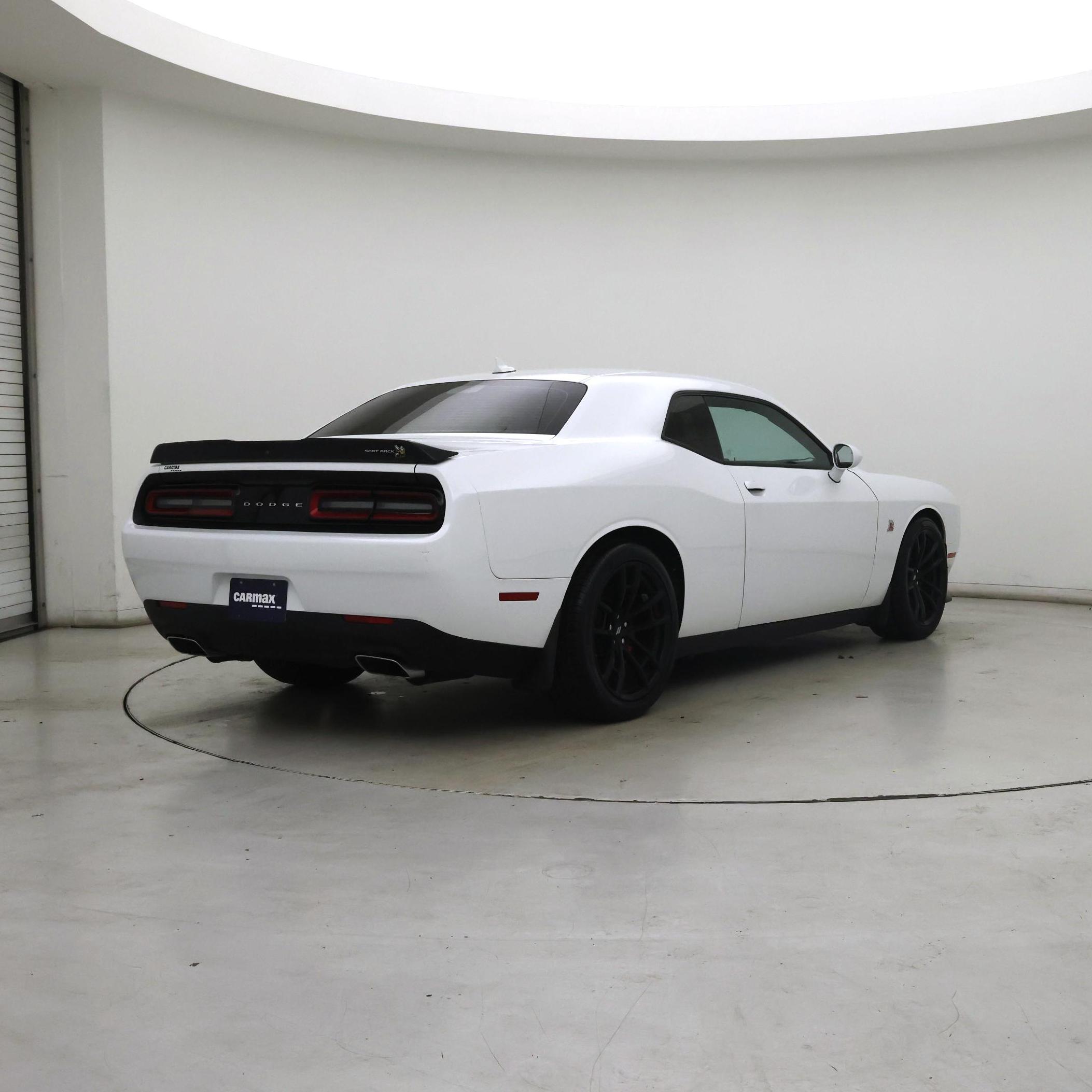 Thumbnail: 2021 Dodge Challenger - 8