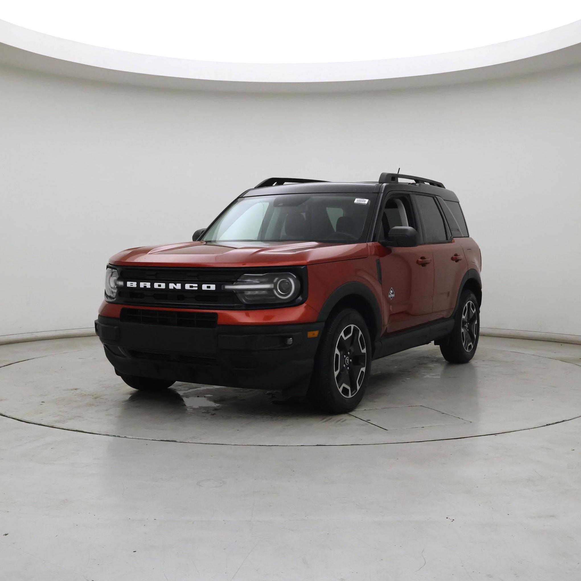 Thumbnail: 2023 Ford Bronco Sport - 4