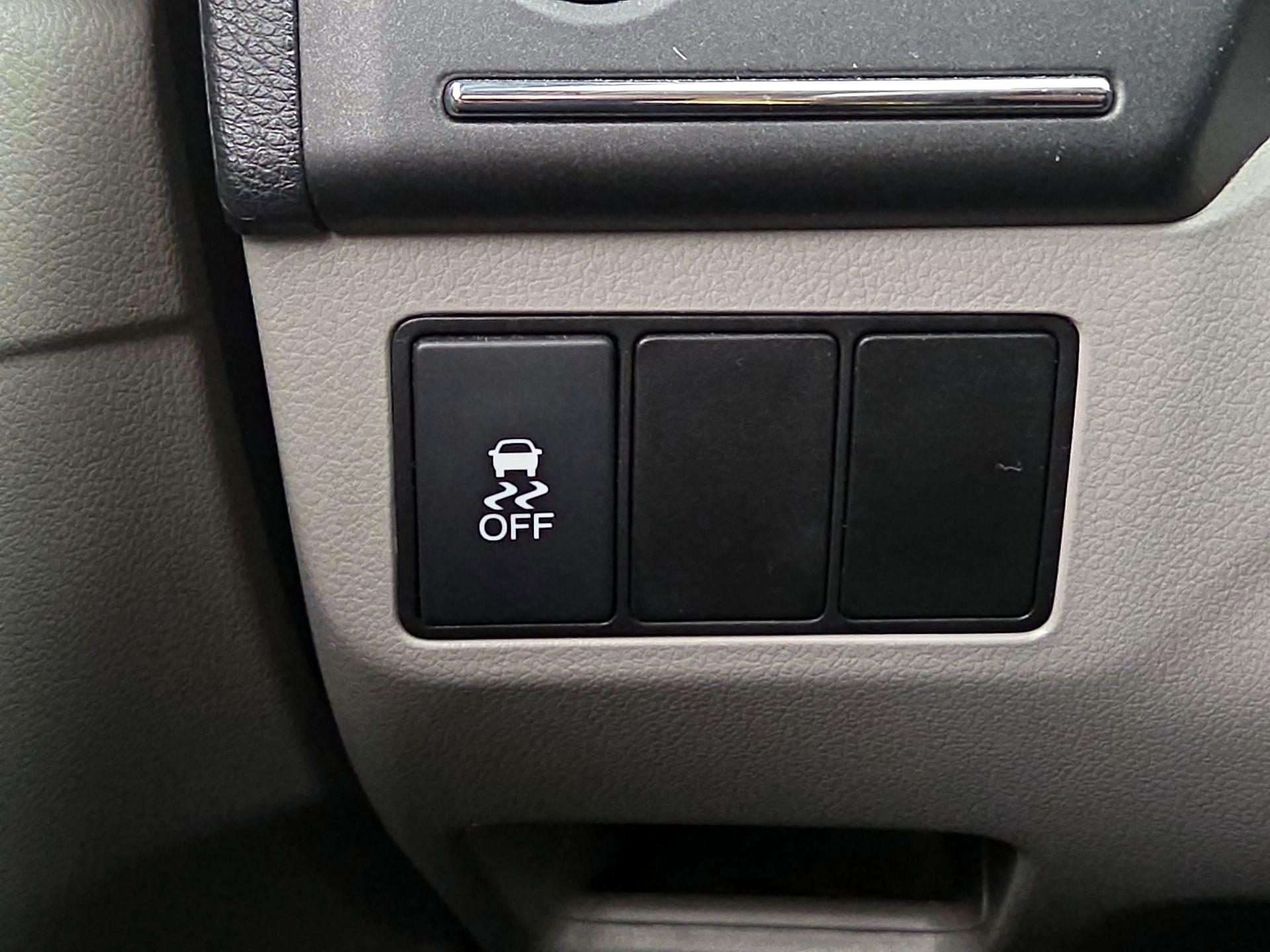 Thumbnail: 2015 Honda Civic - 13