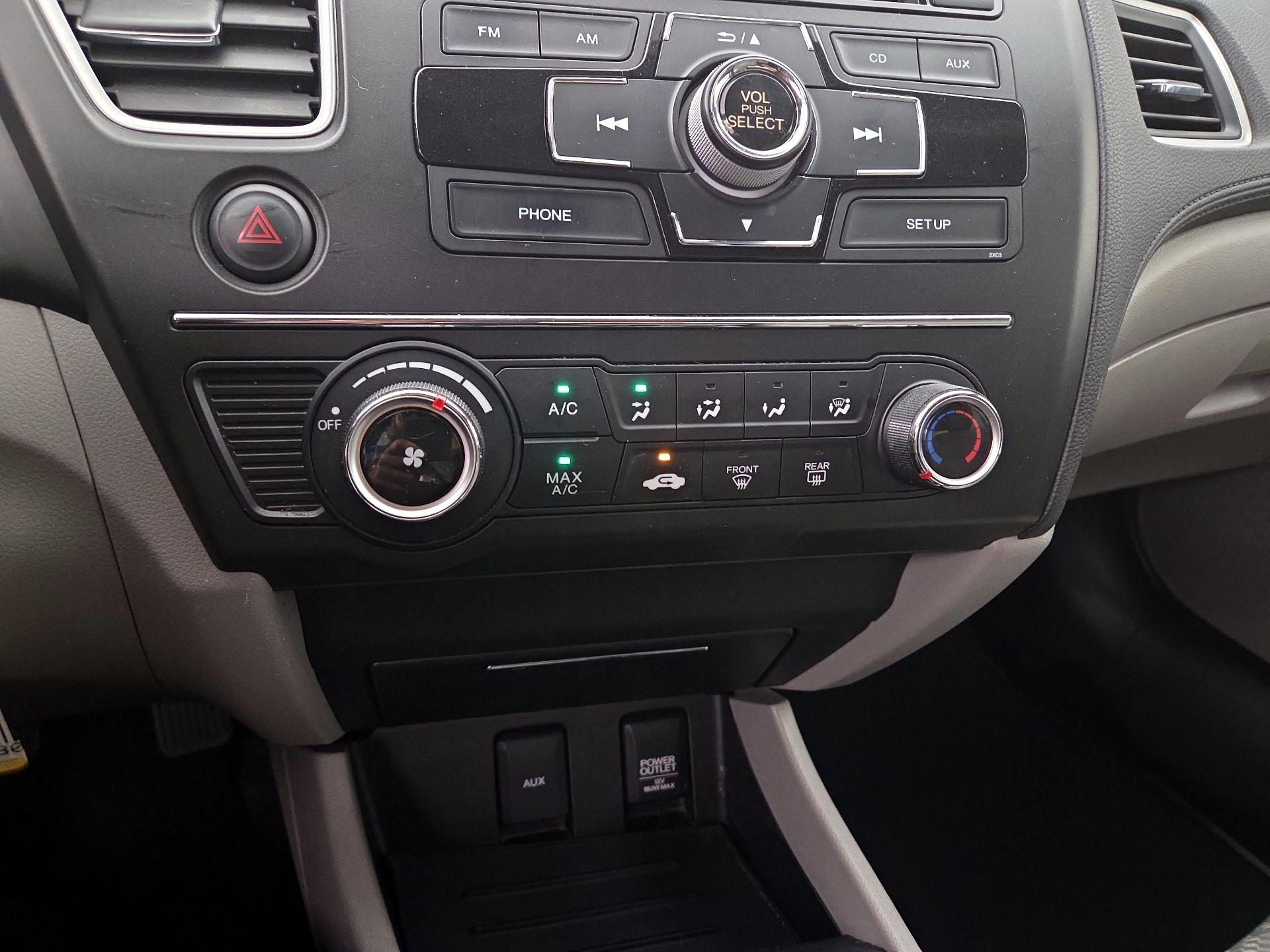 Thumbnail: 2015 Honda Civic - 16