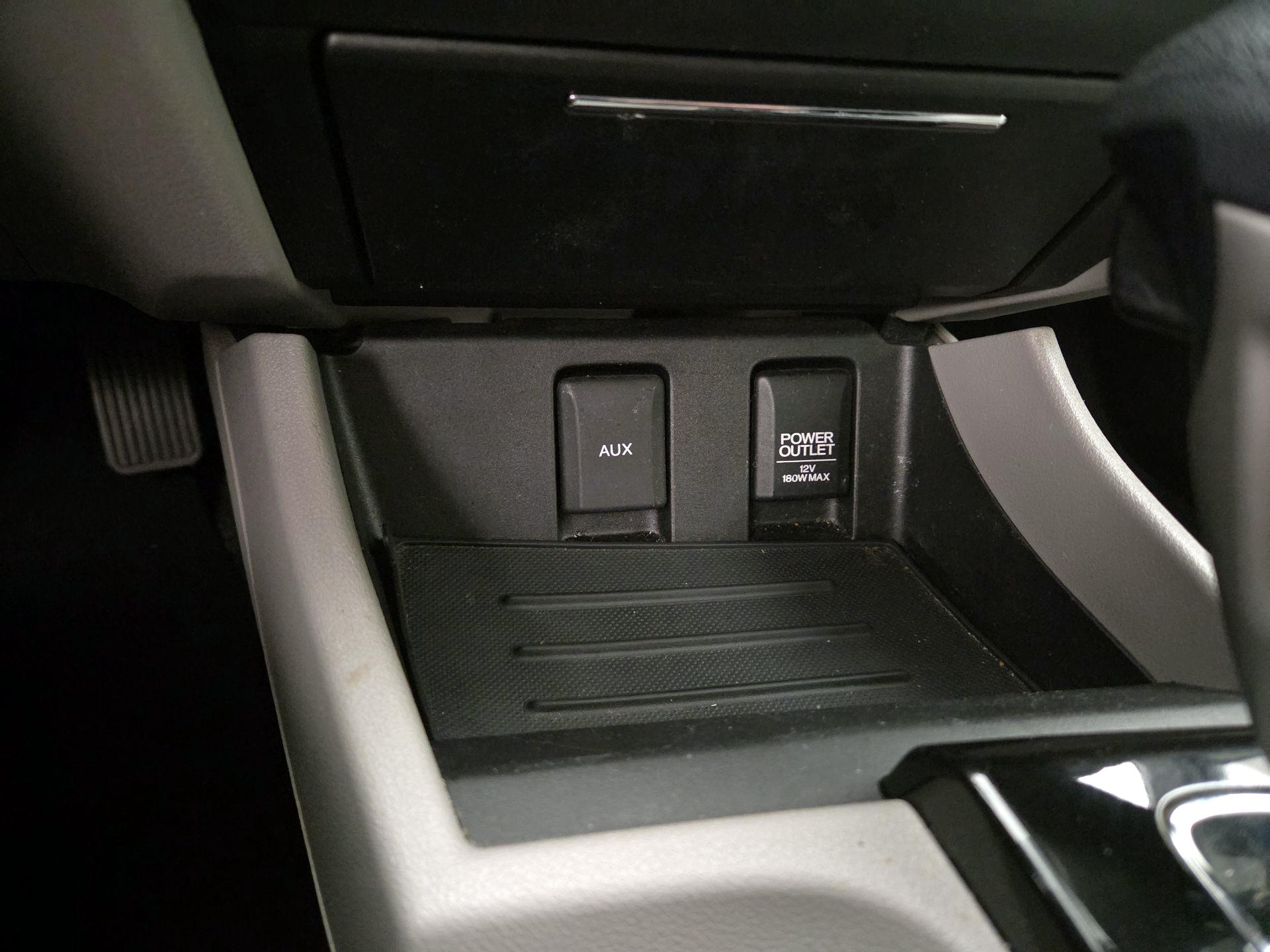 Thumbnail: 2015 Honda Civic - 18