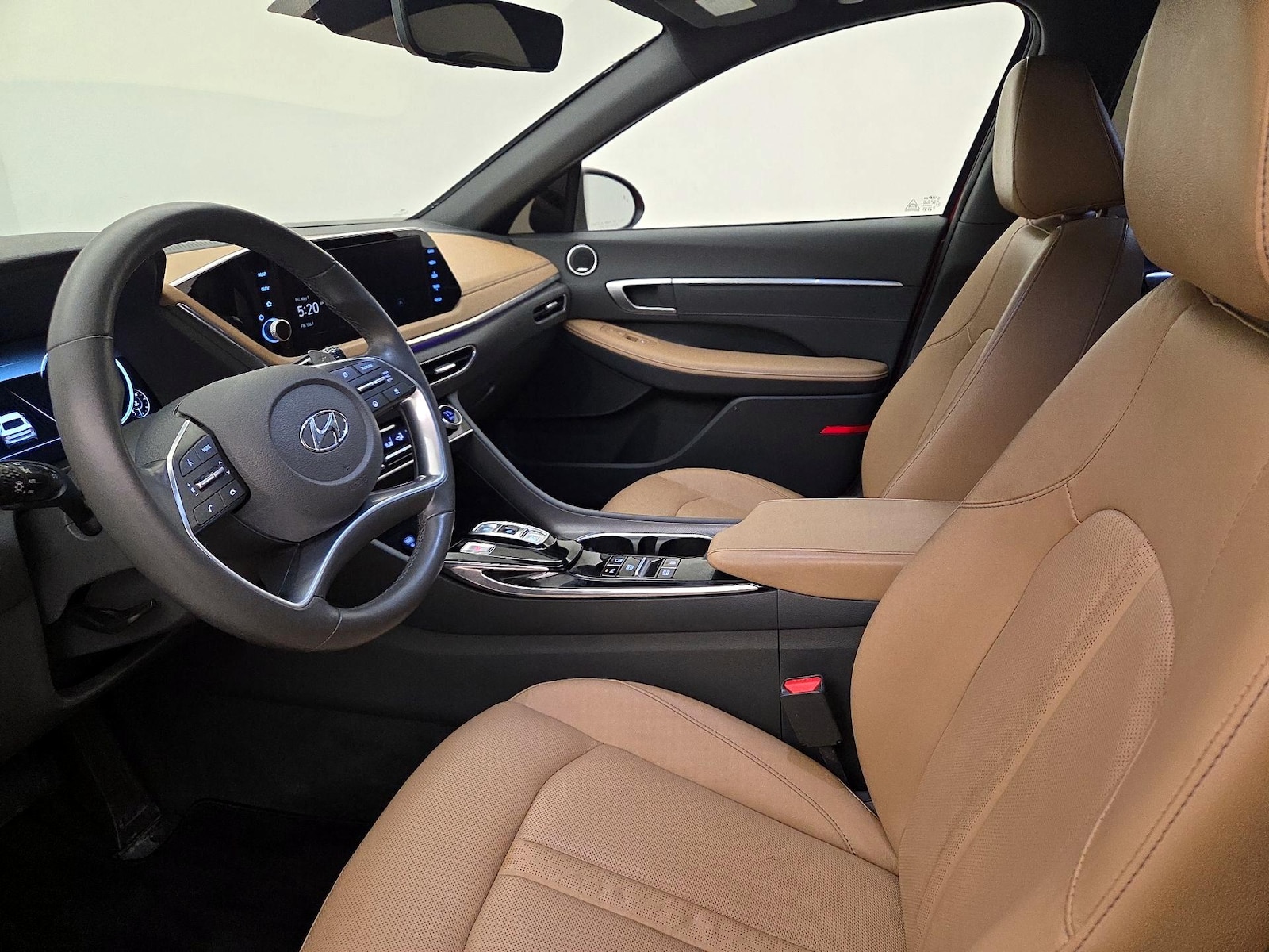 2021 Hyundai Sonata Limited - Photo 12