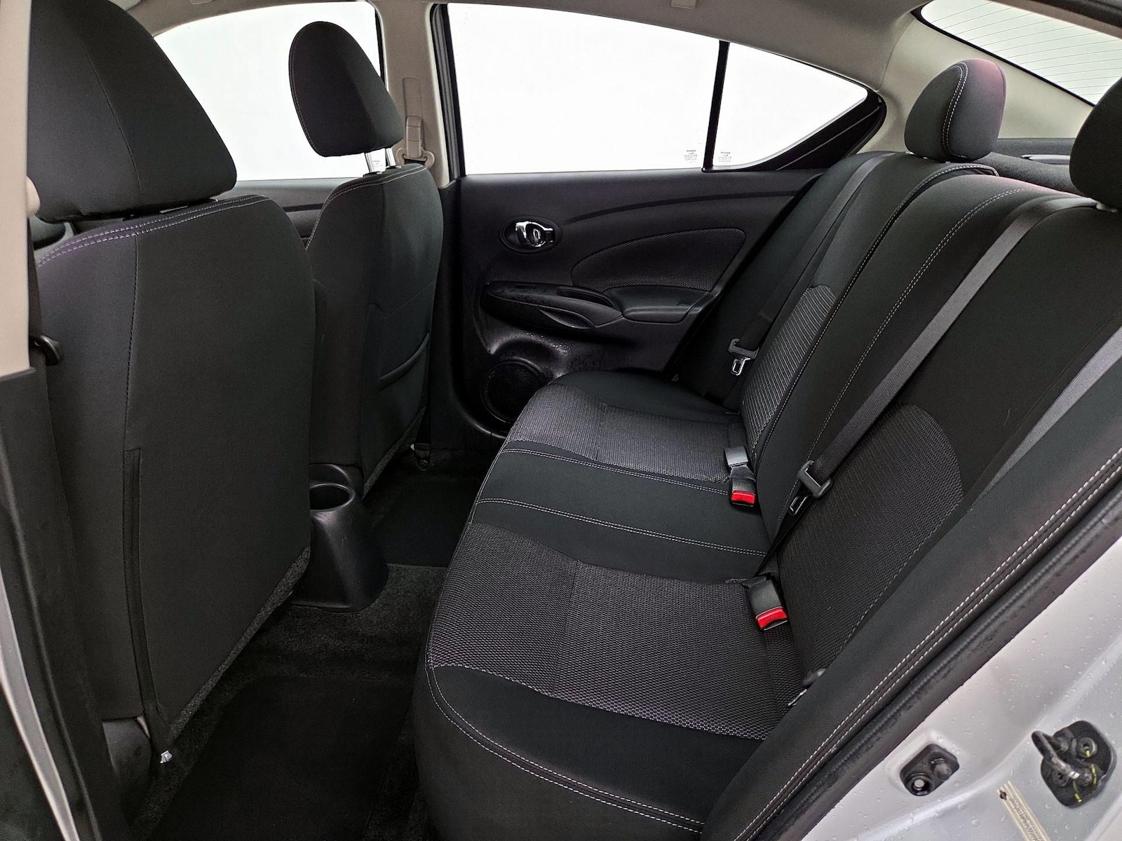 2018 Nissan Versa Sedan SV - Photo 19