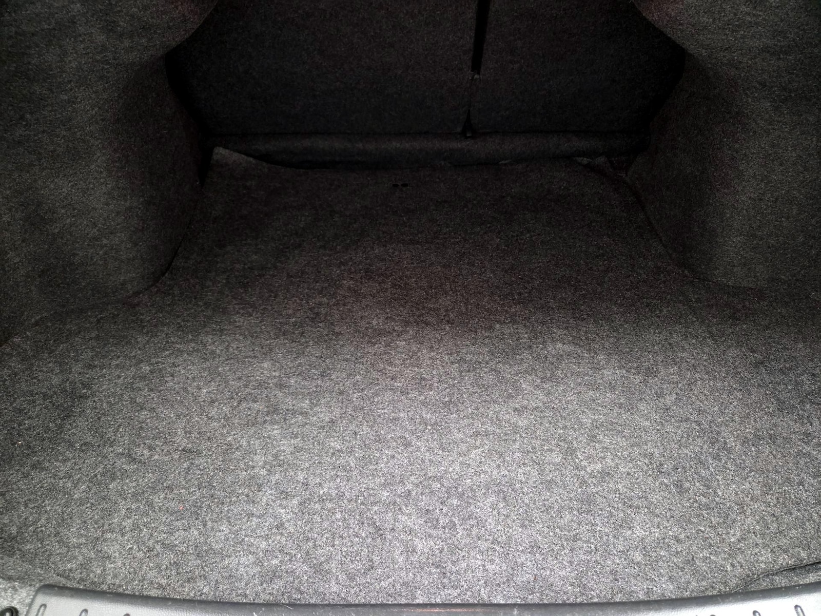 2018 Nissan Versa Sedan SV - Photo 20