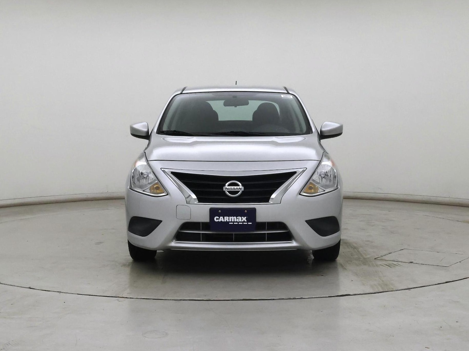 2018 Nissan Versa Sedan SV - Photo 6